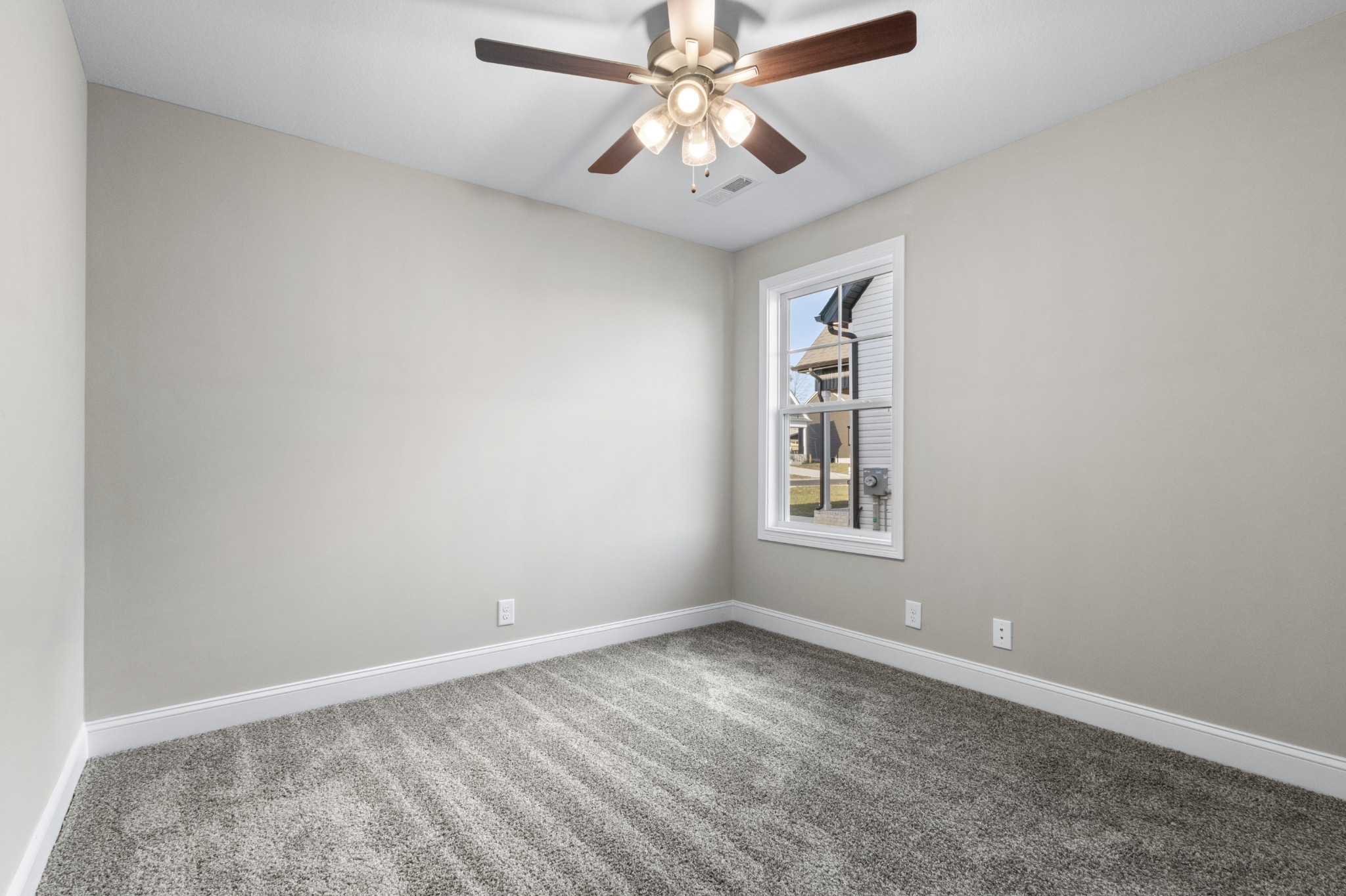 194 Cardinal Creek