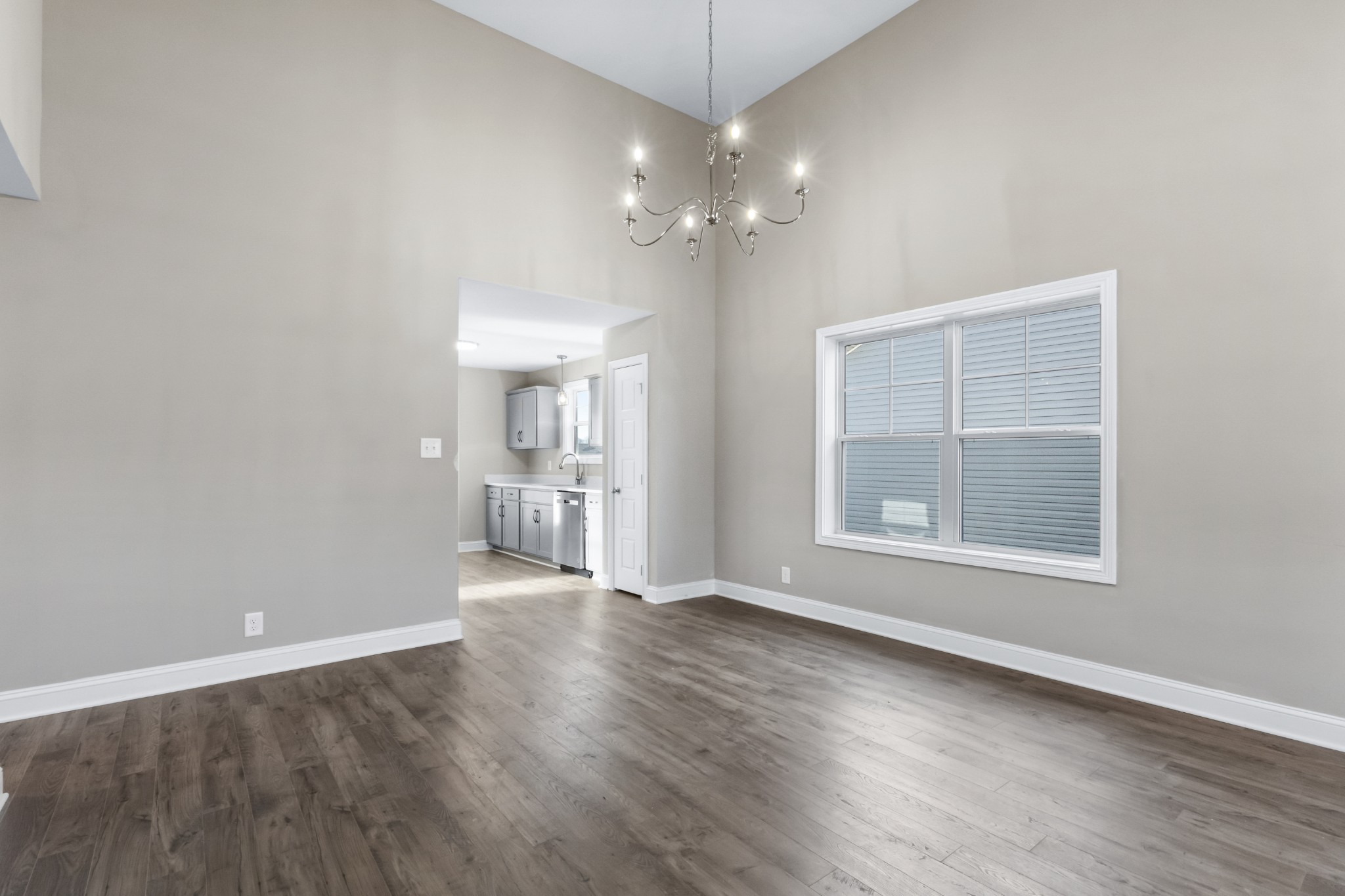 194 Cardinal Creek