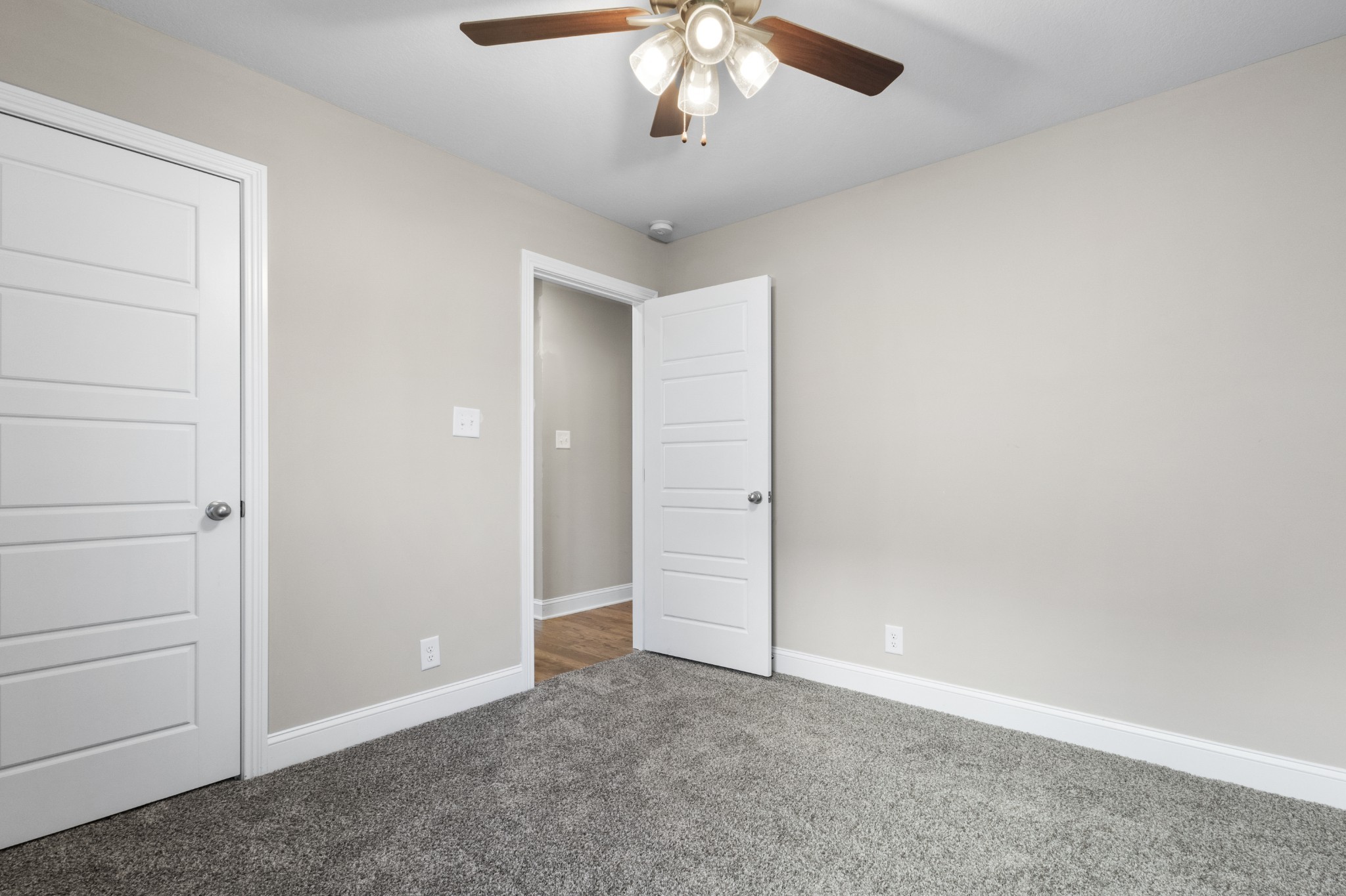 194 Cardinal Creek