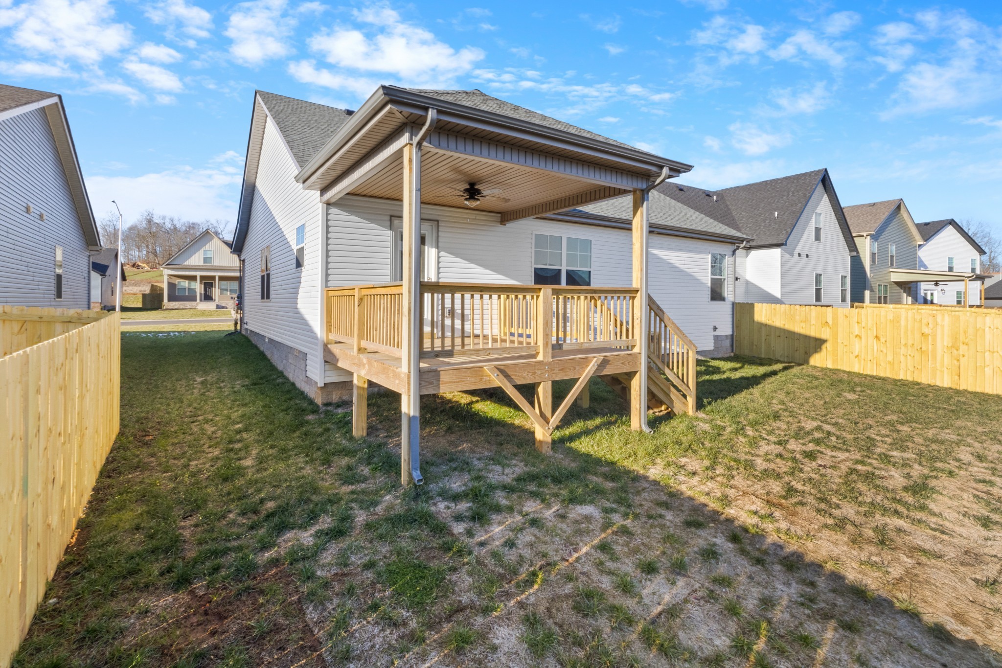 194 Cardinal Creek