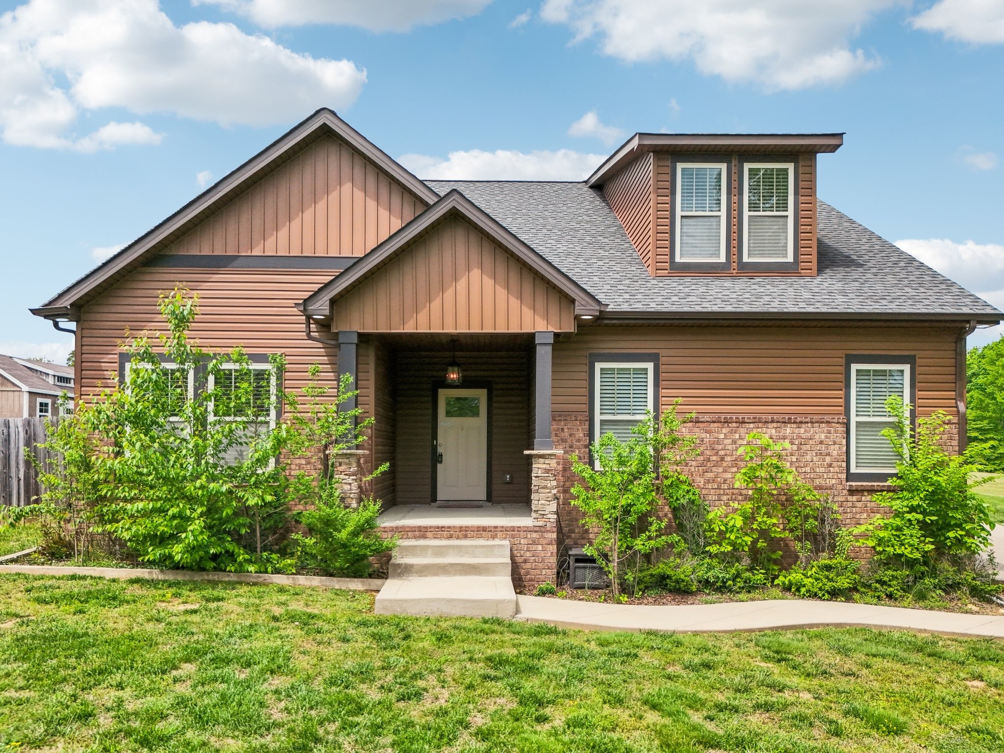 5652 Hwy 48