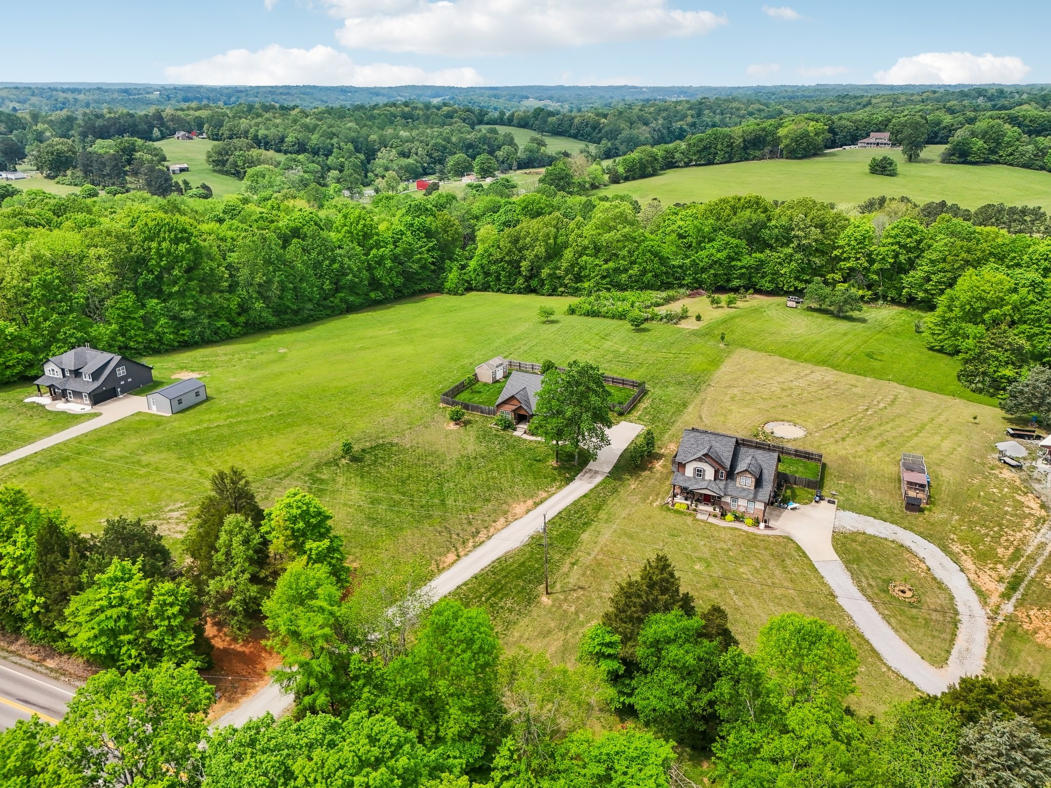 5652 Hwy 48