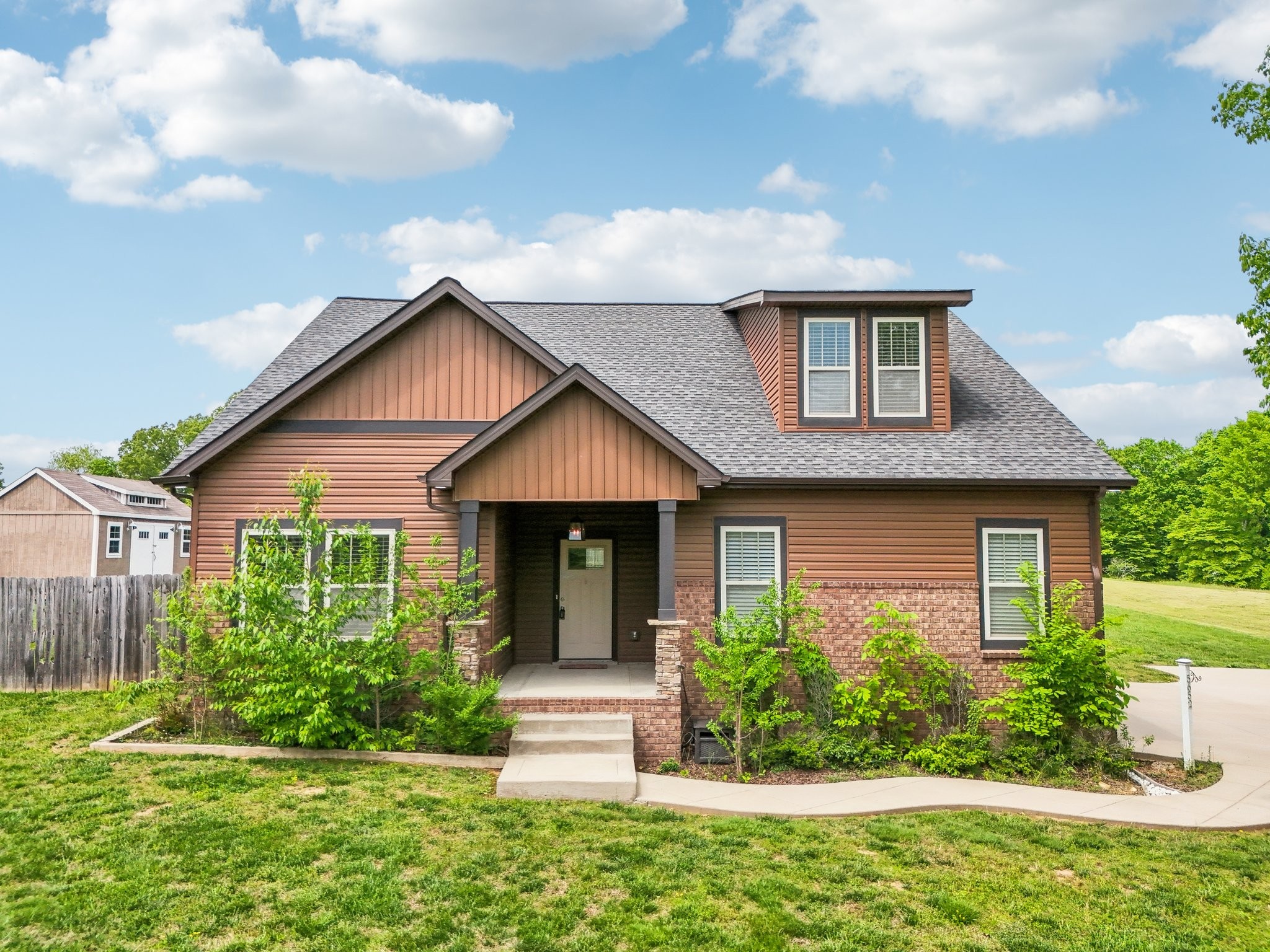 5652 Hwy 48