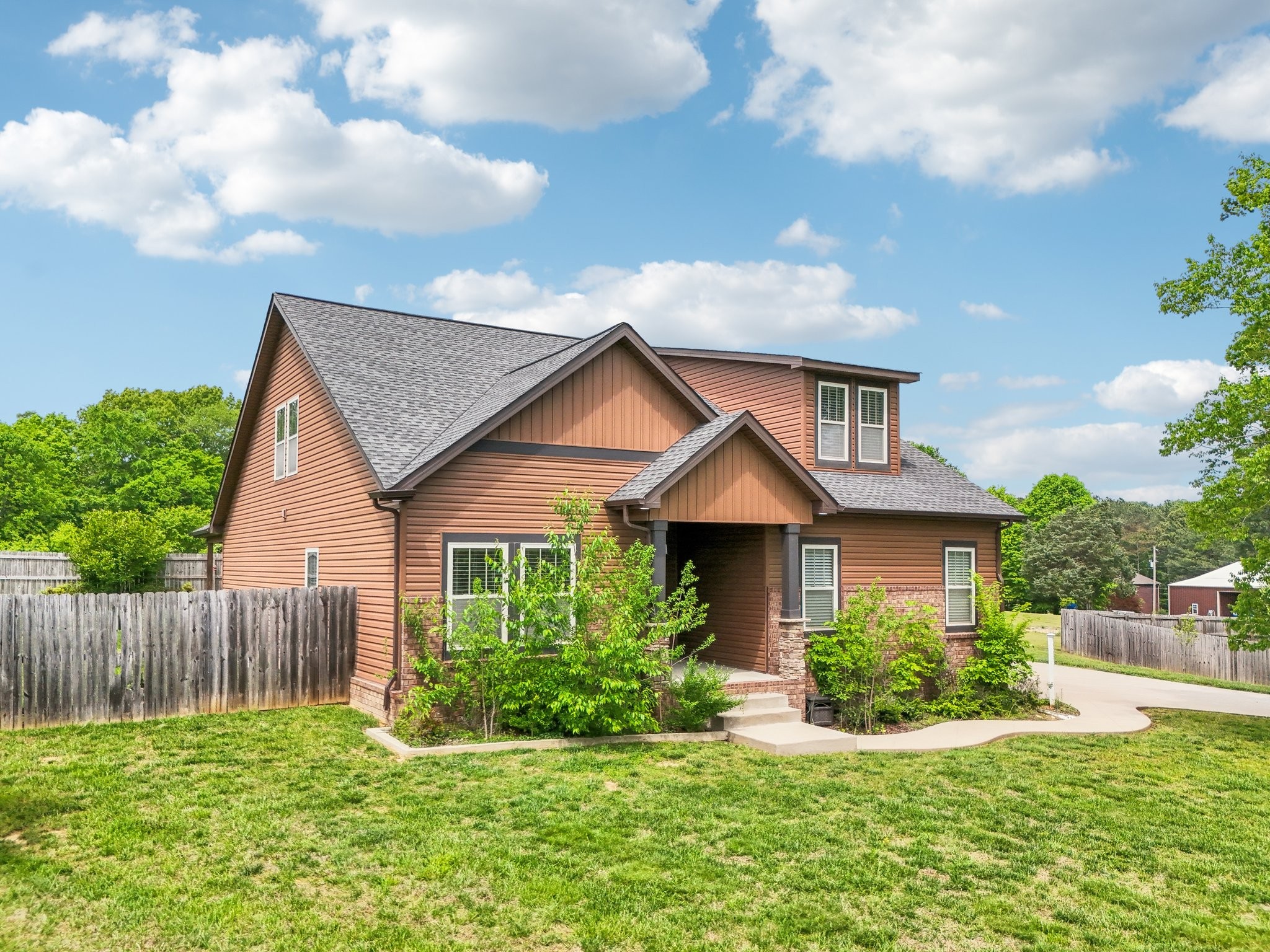 5652 Hwy 48