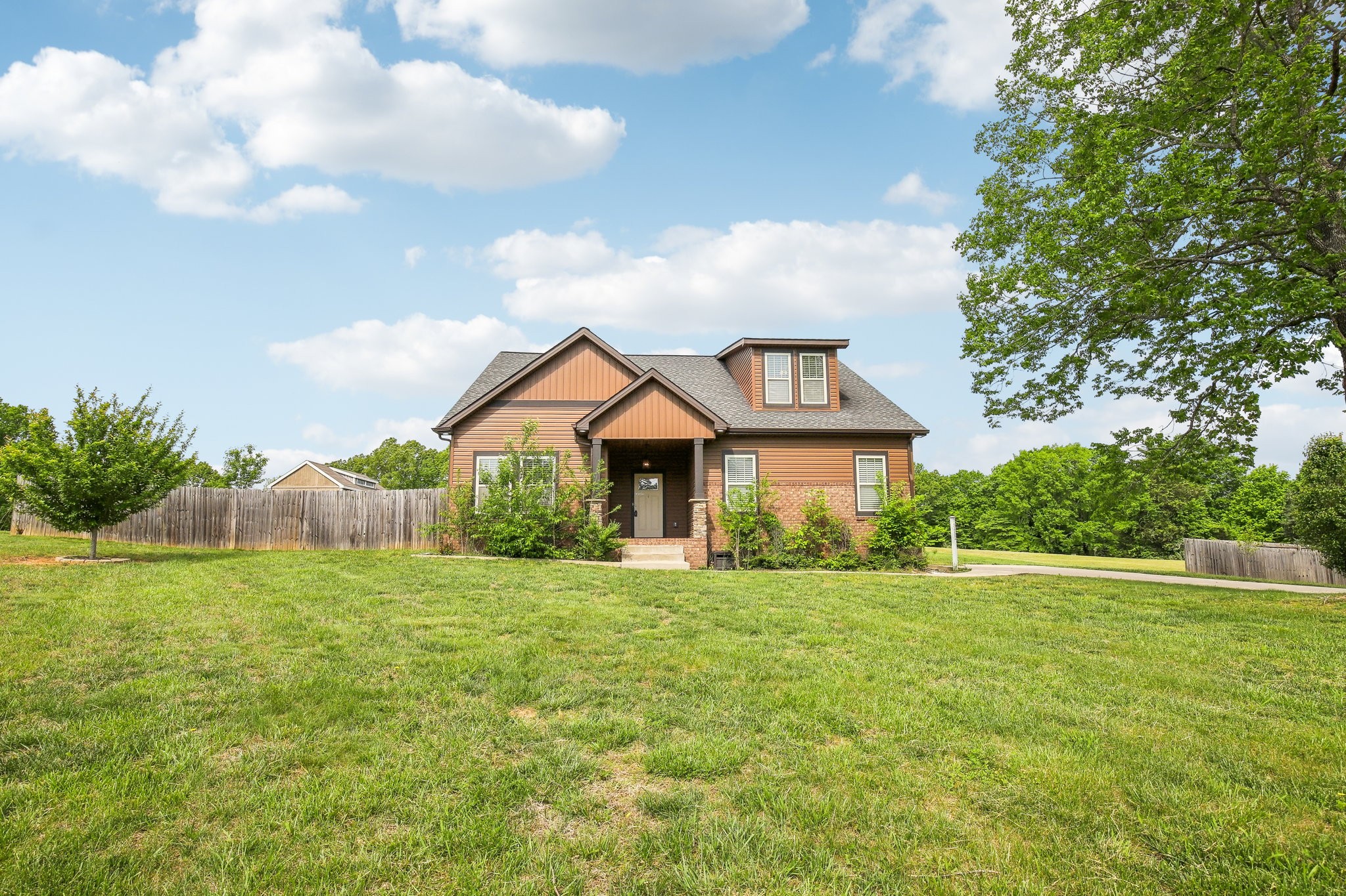 5652 Hwy 48