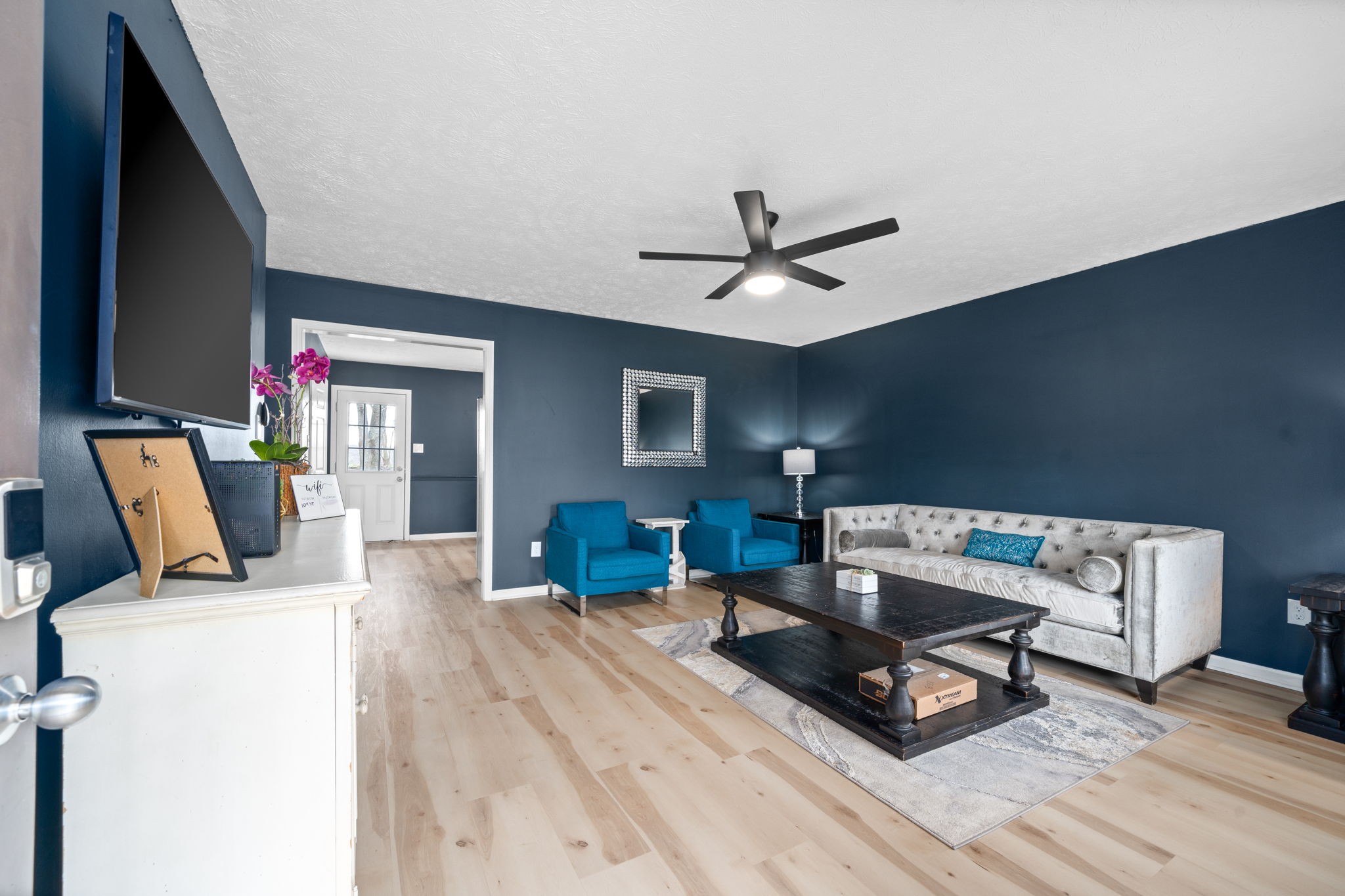 109 Oak Tree Dr