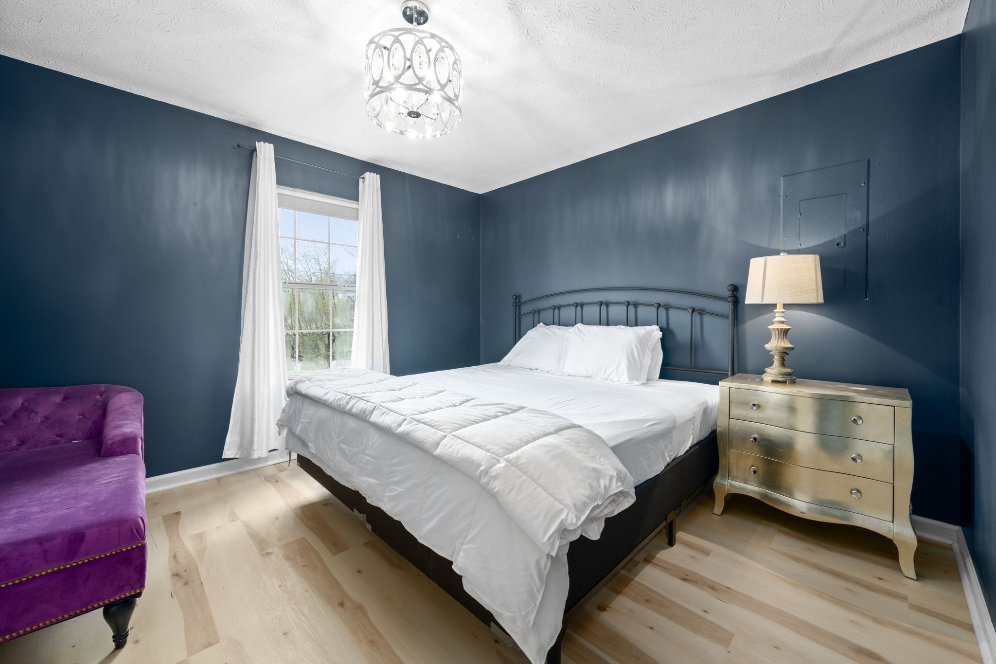 109 Oak Tree Dr