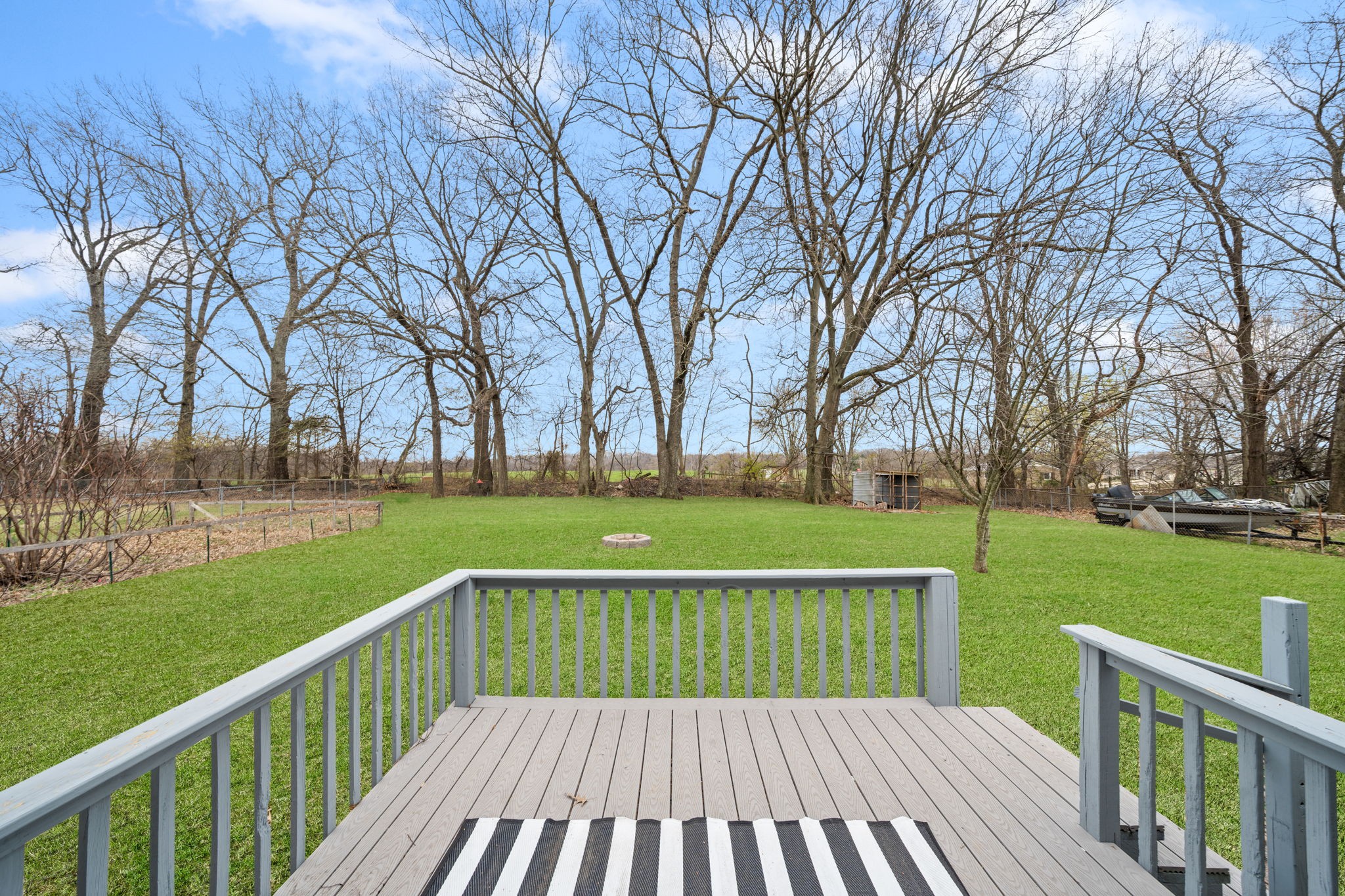 109 Oak Tree Dr