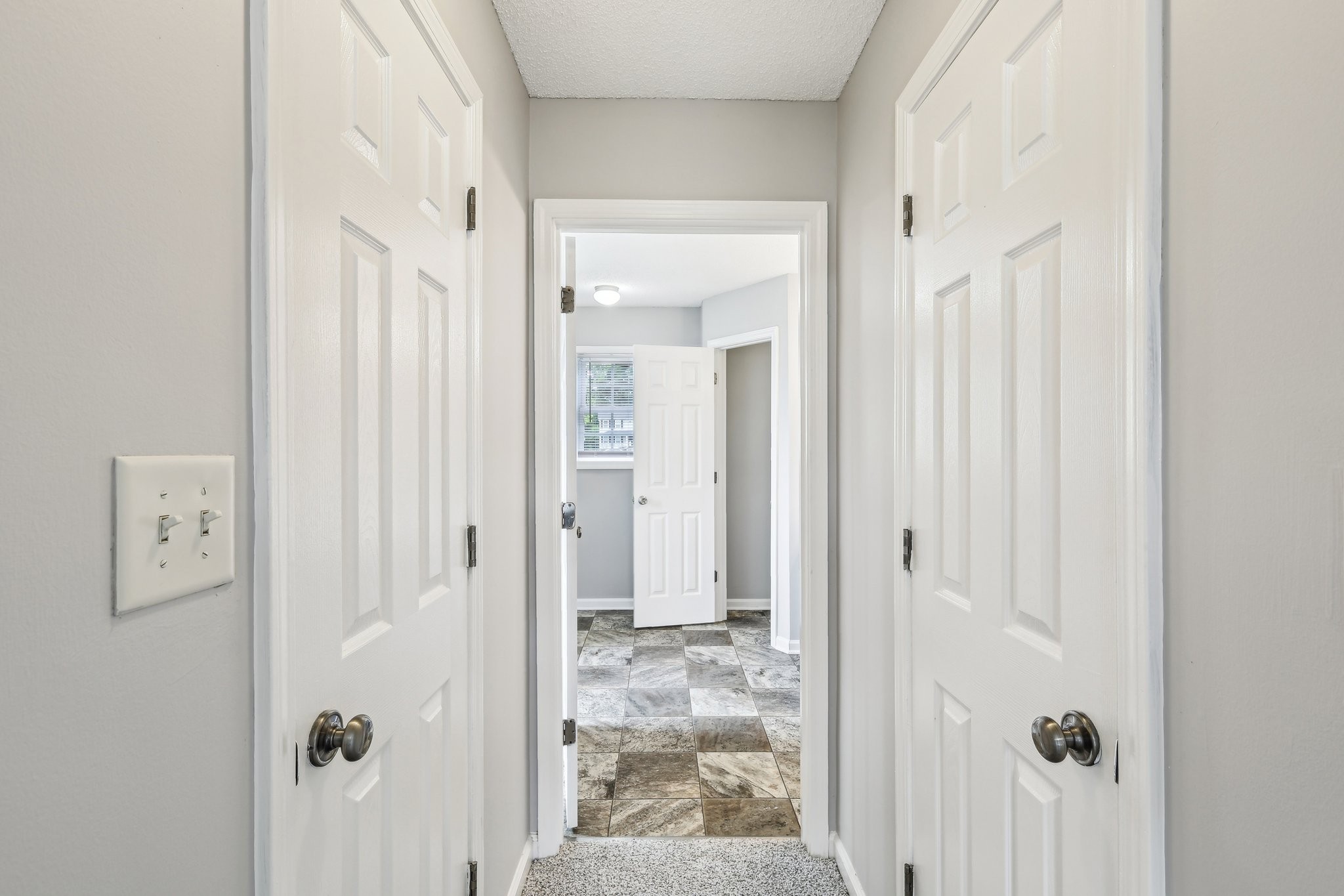 2617 Green Briar Dr