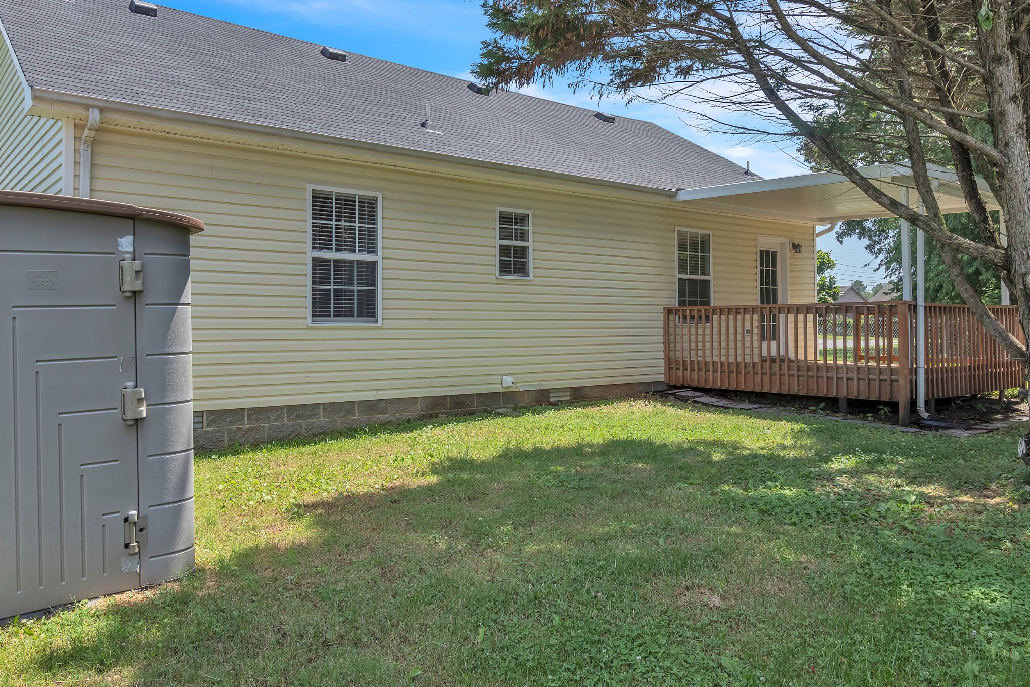 460 Caney Ln