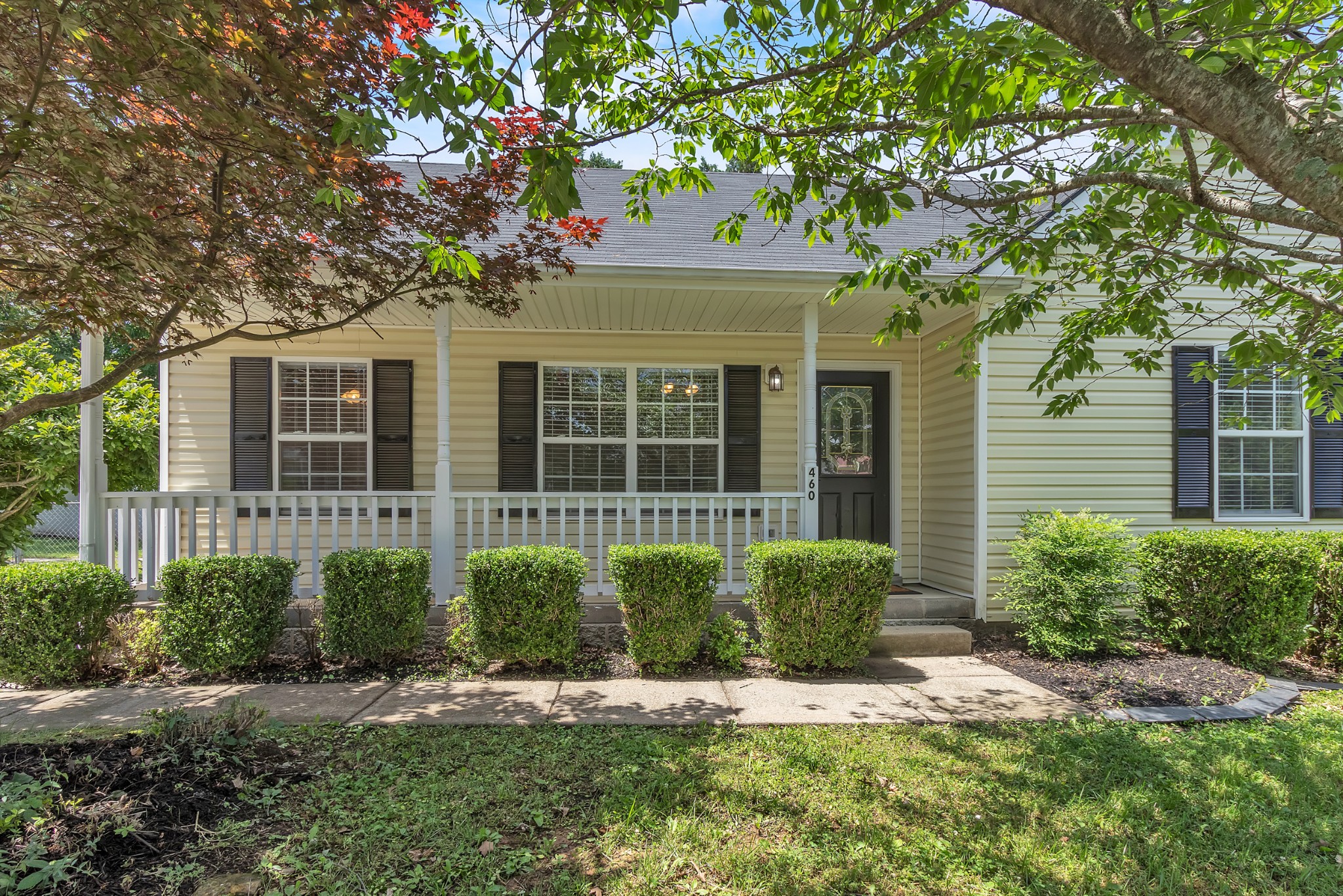 460 Caney Ln