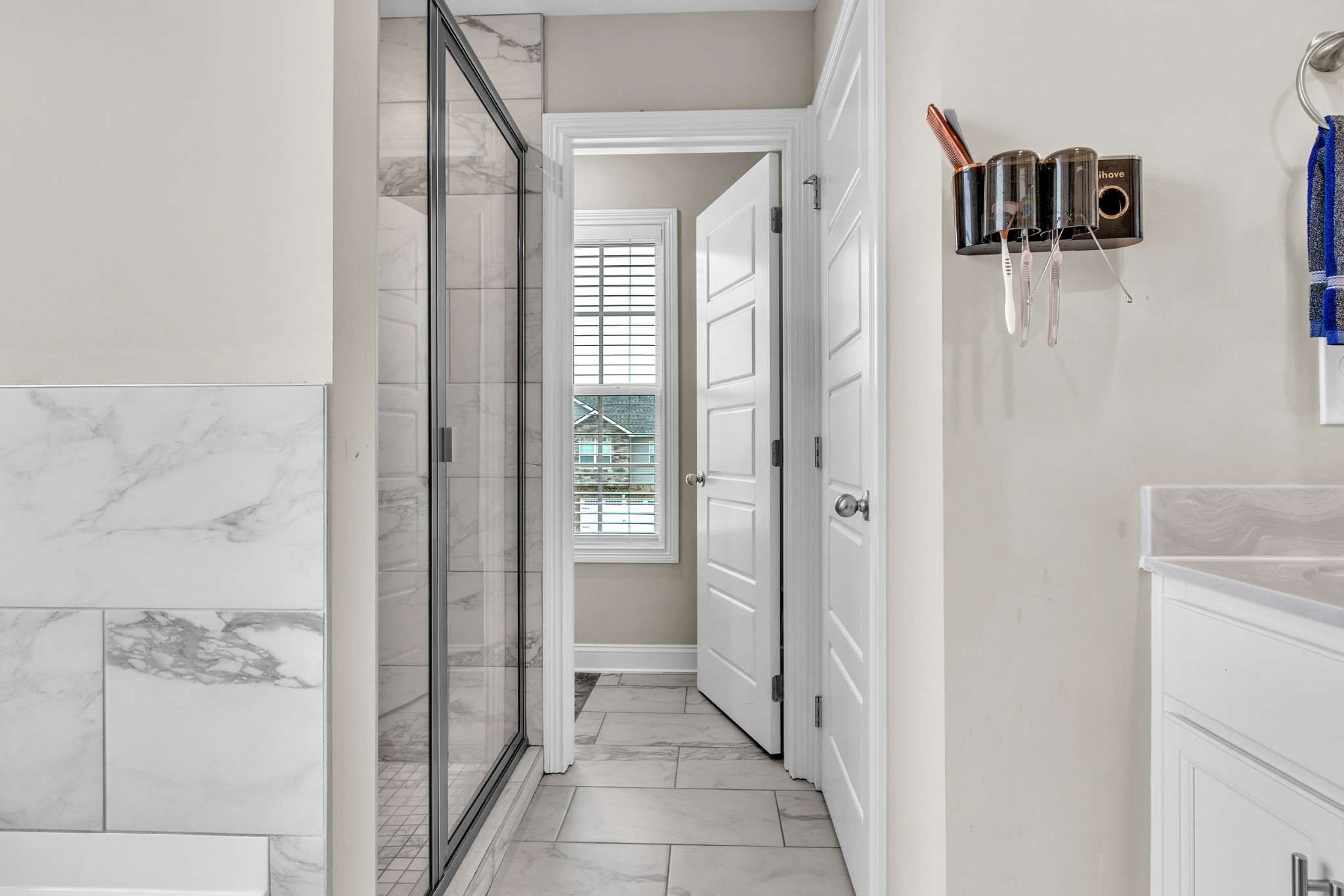 1928 Sydney Louise Dr