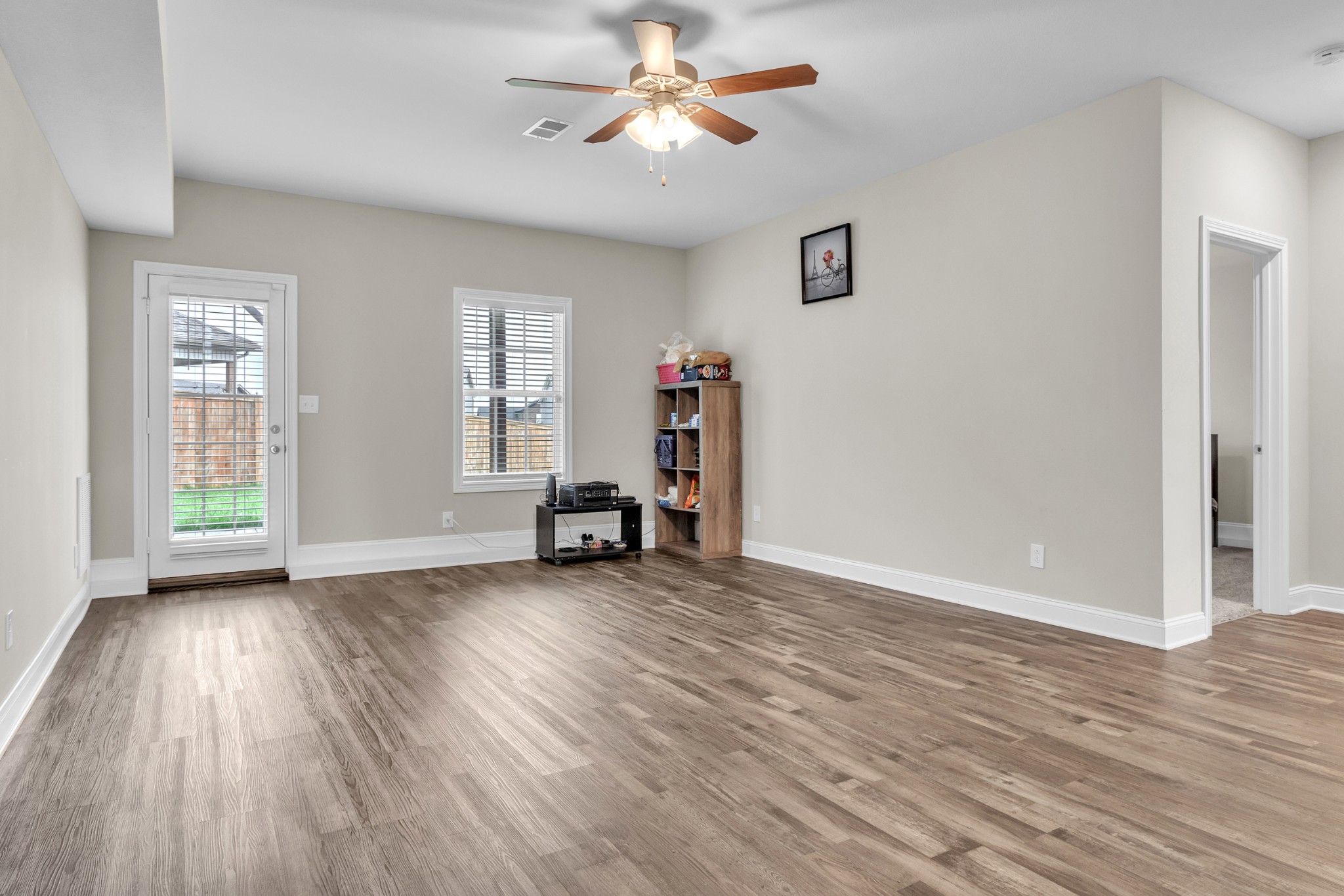 1928 Sydney Louise Dr