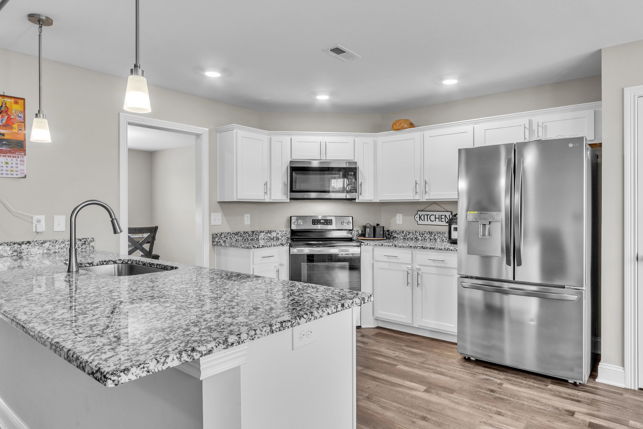 1928 Sydney Louise Dr