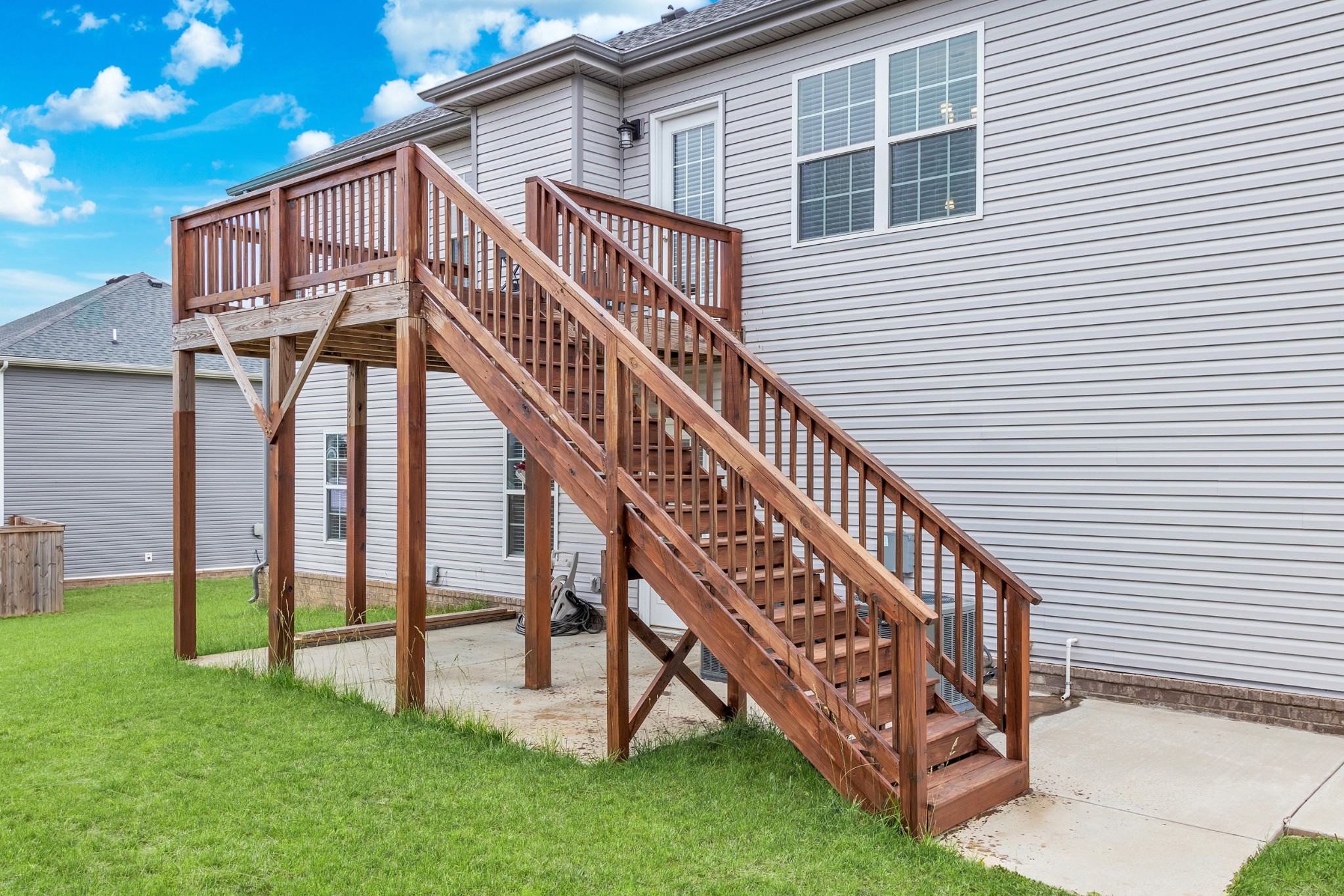 1928 Sydney Louise Dr