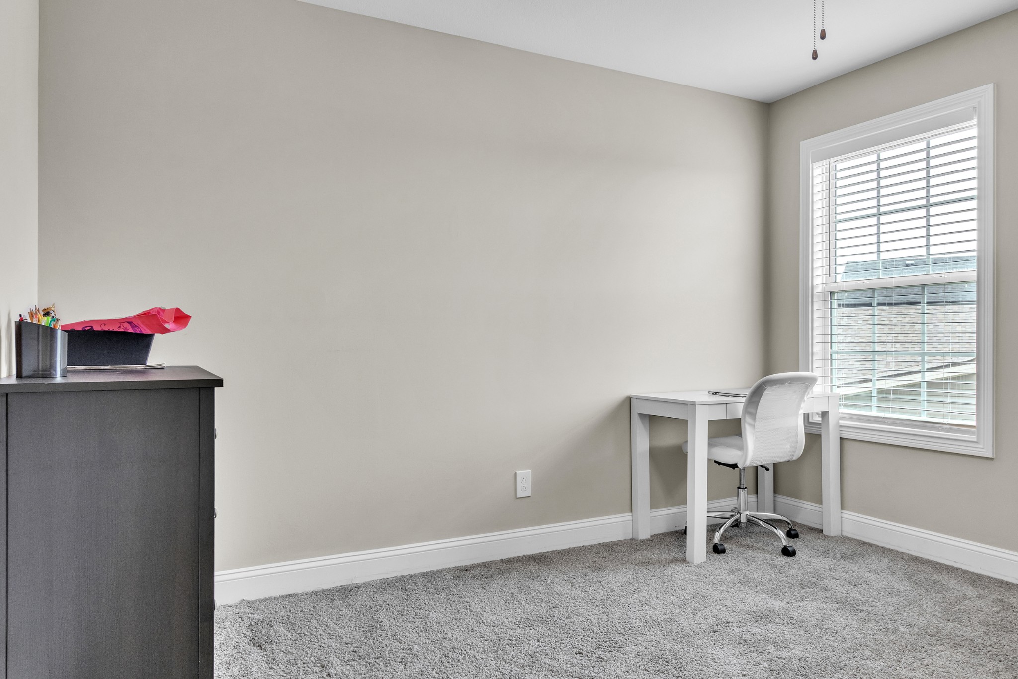 1928 Sydney Louise Dr