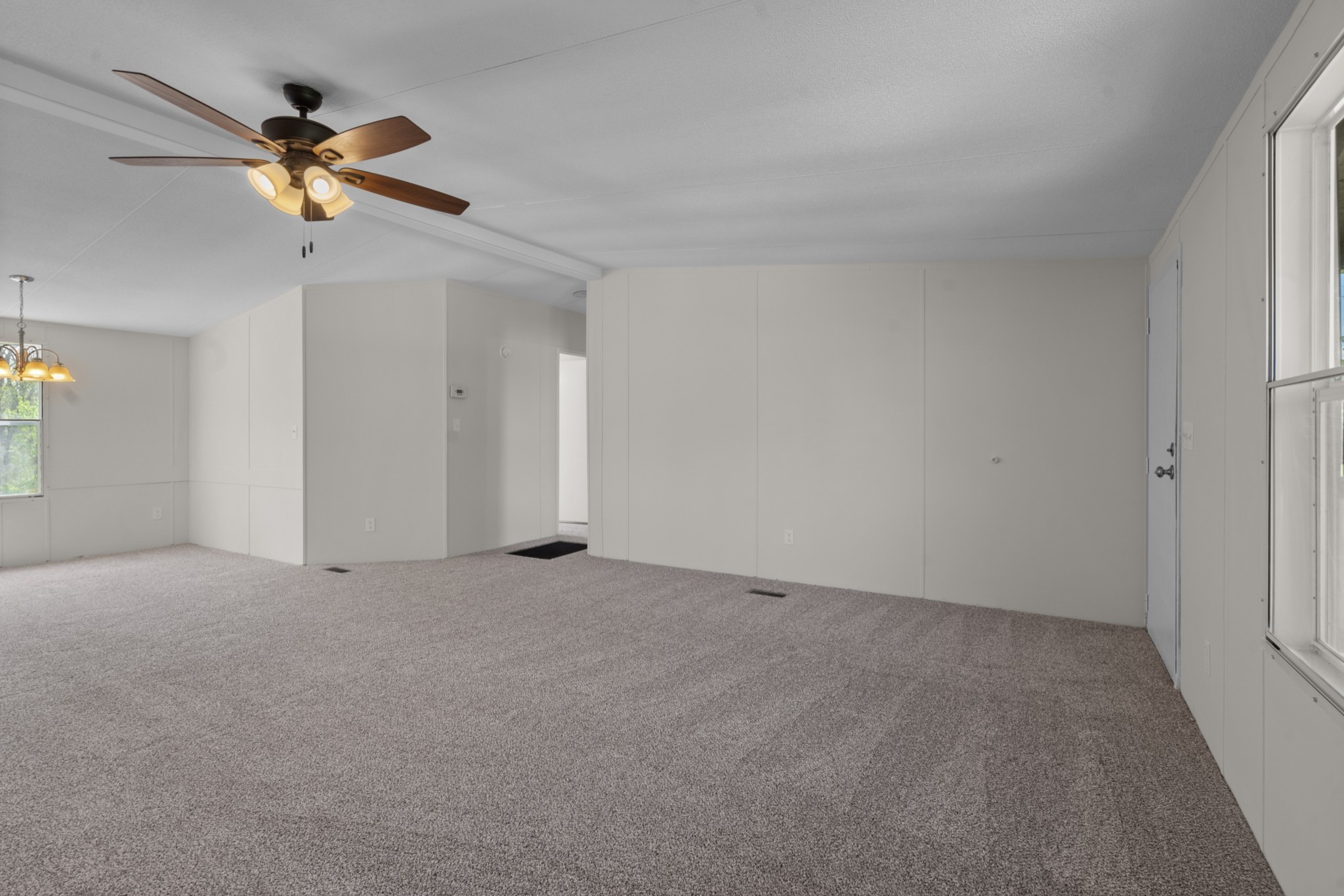 405 Briarwood Rd