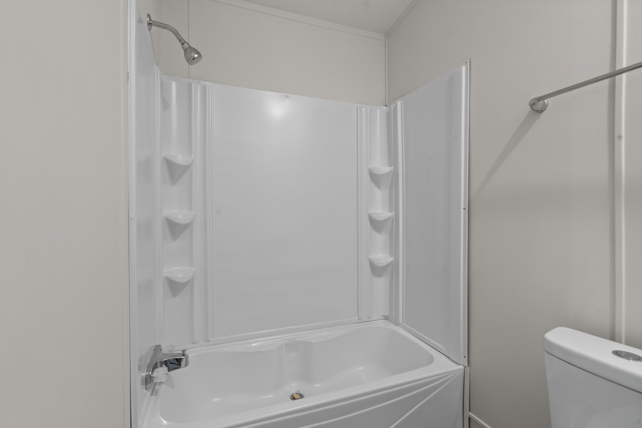 405 Briarwood Rd