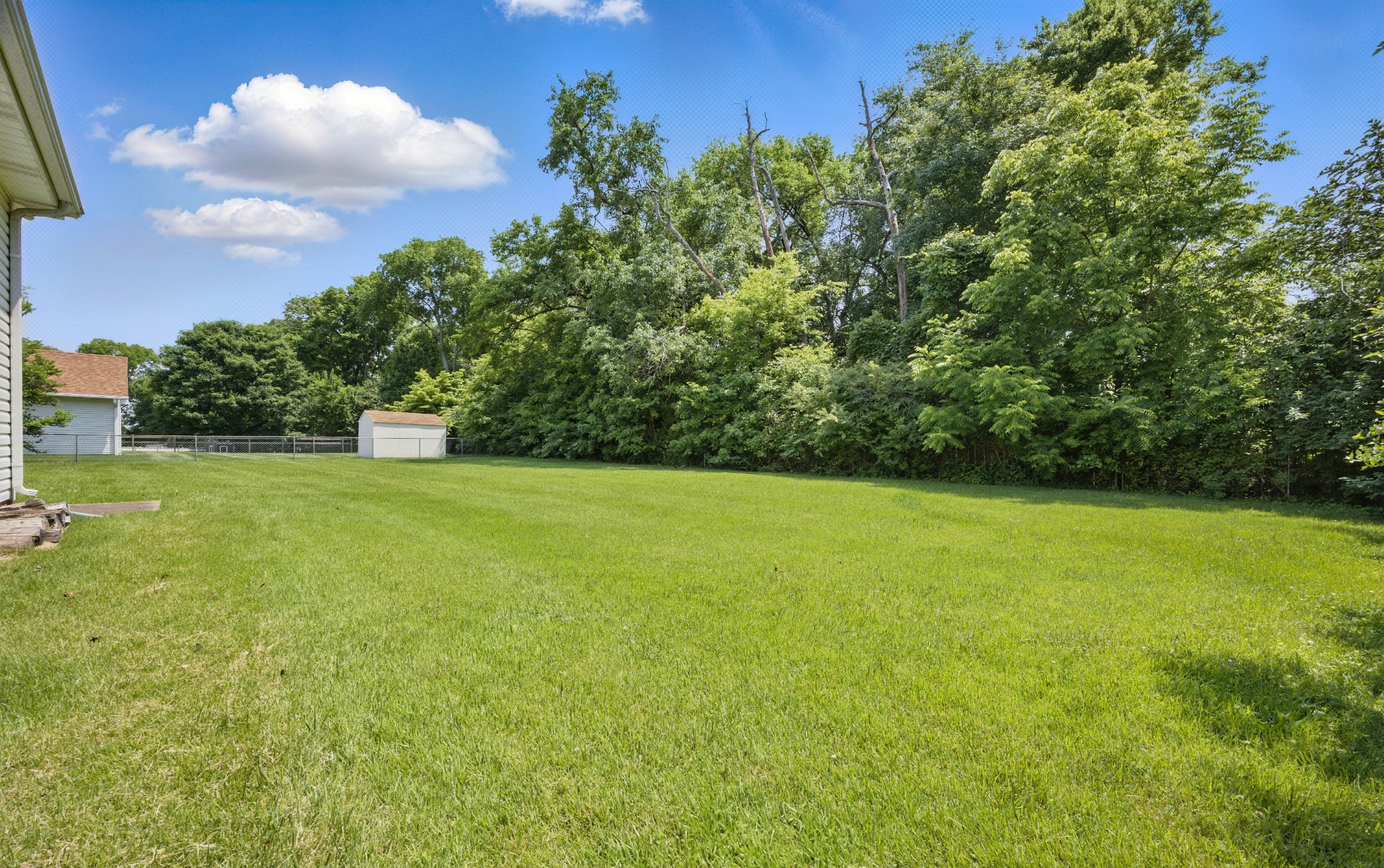 1158 THORNBERRY DRIVE