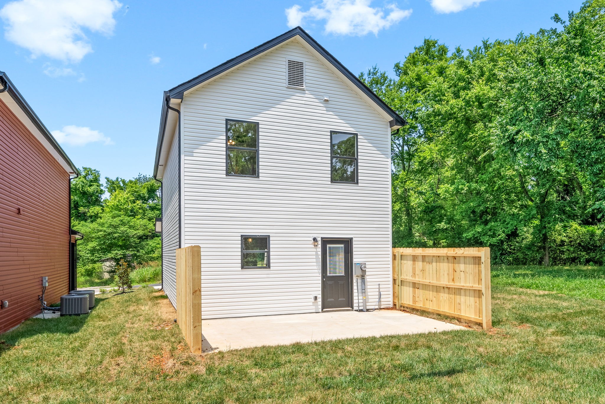 198 Cave St Unit: C