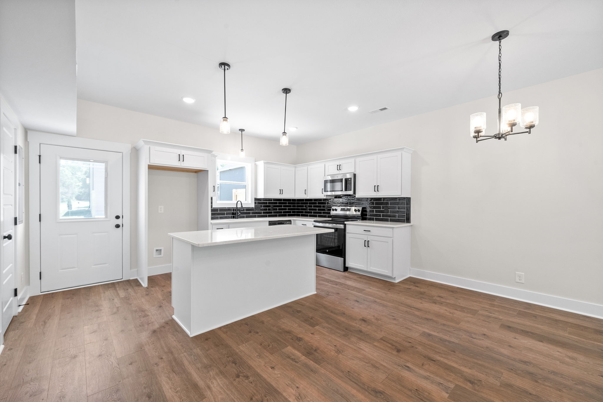 198 Cave St Unit: C