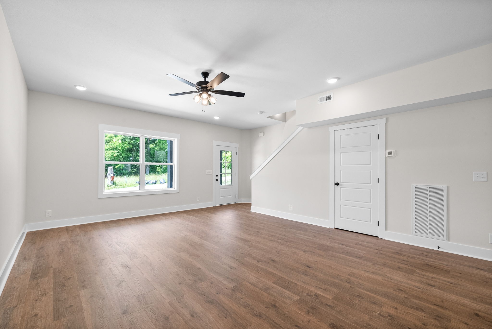 198 Cave St Unit: C