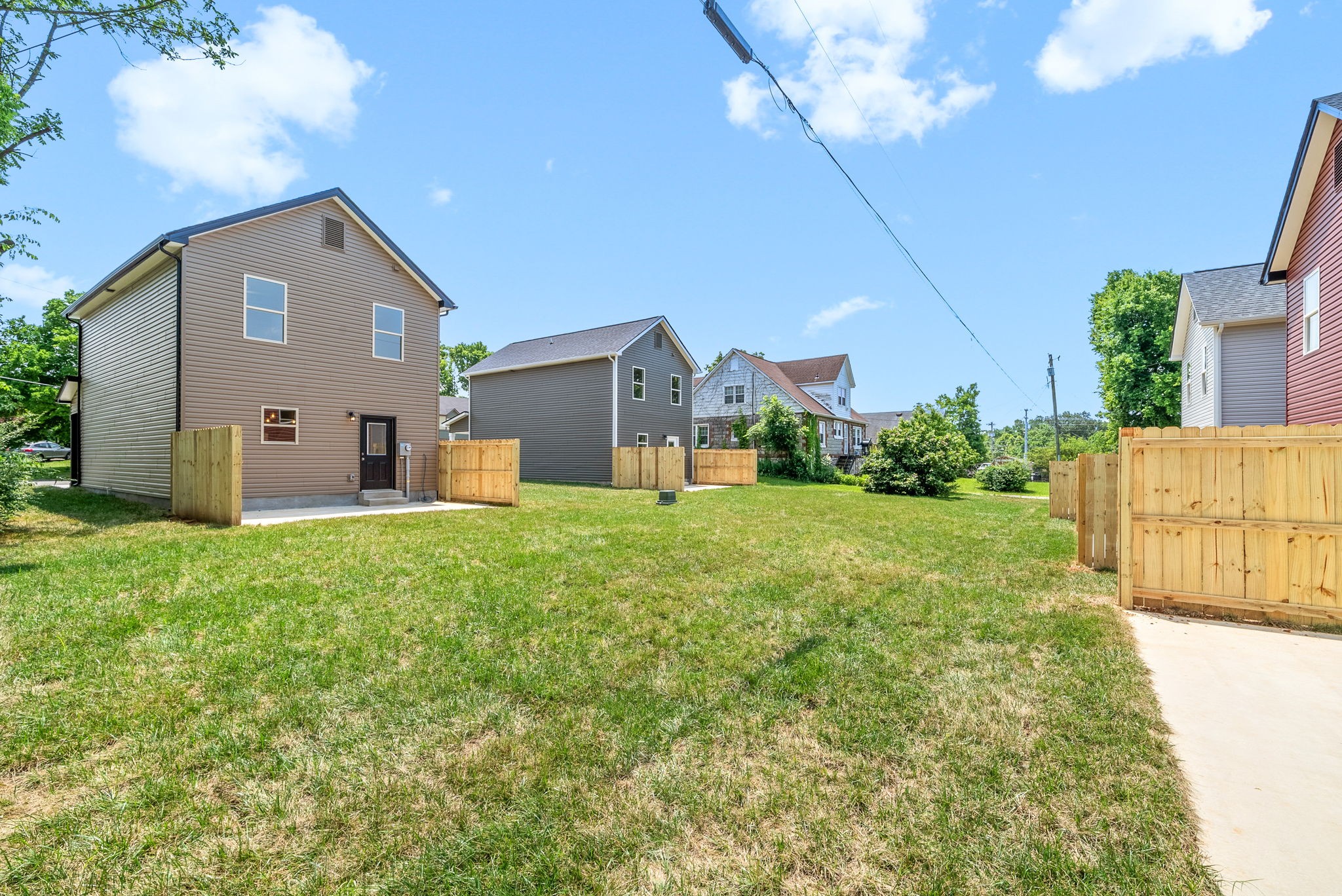 198 Cave St Unit: C