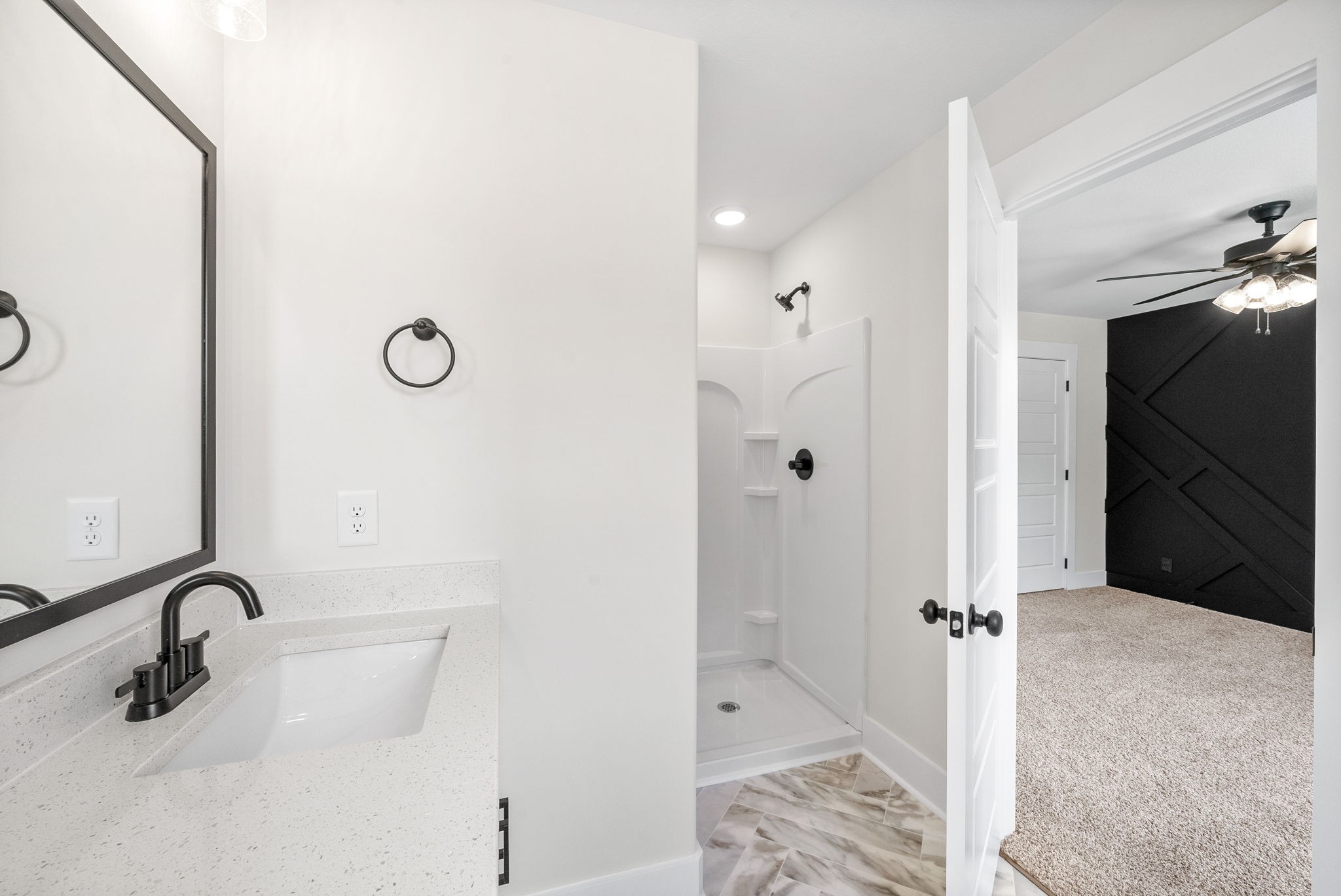 198 Cave St Unit: C