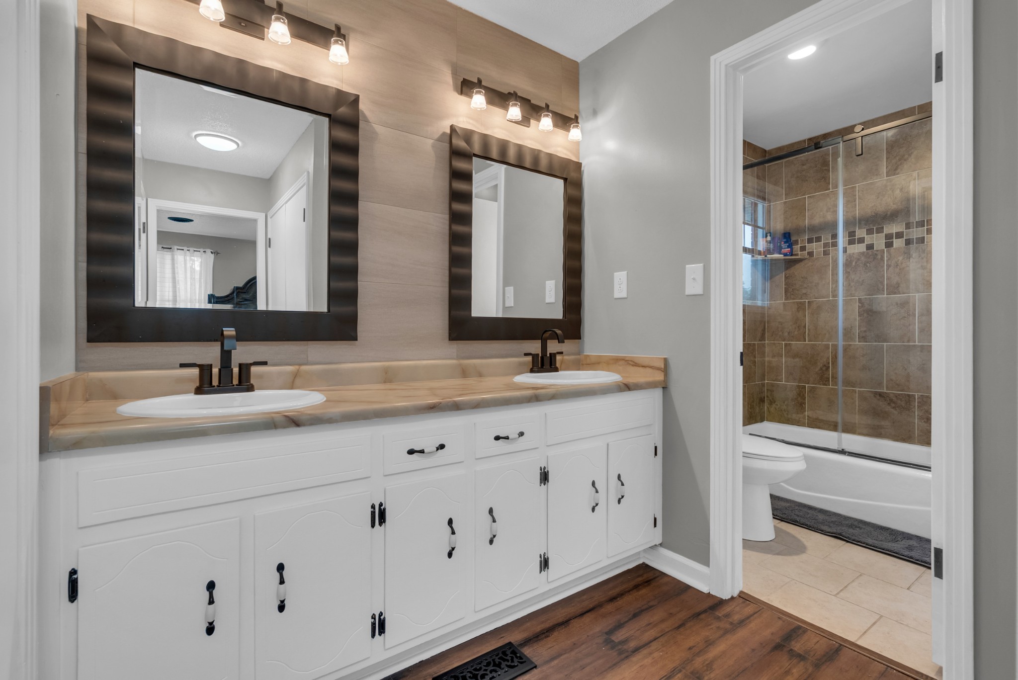 106 Greenland Farms Dr