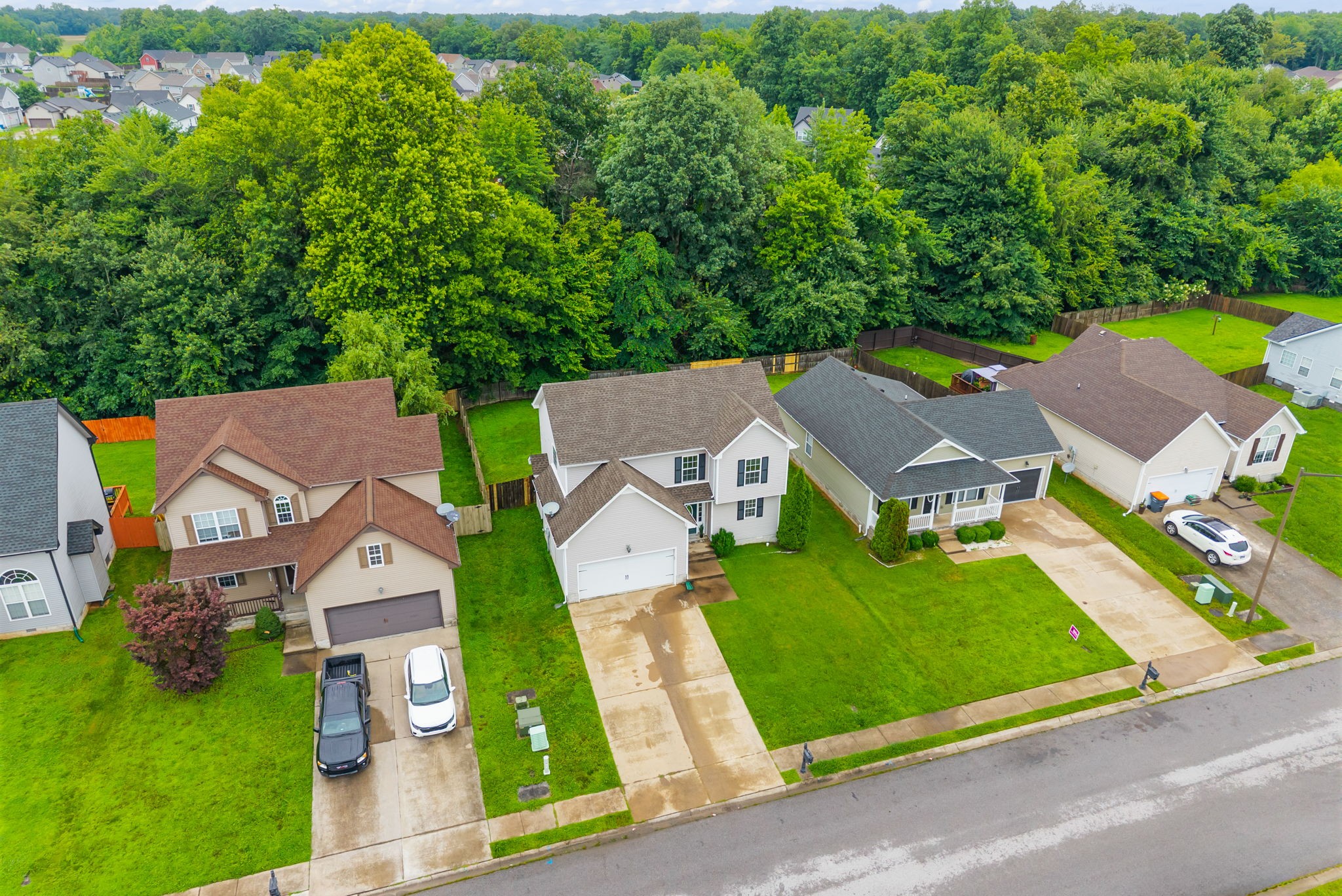 675 Sly Fox Dr