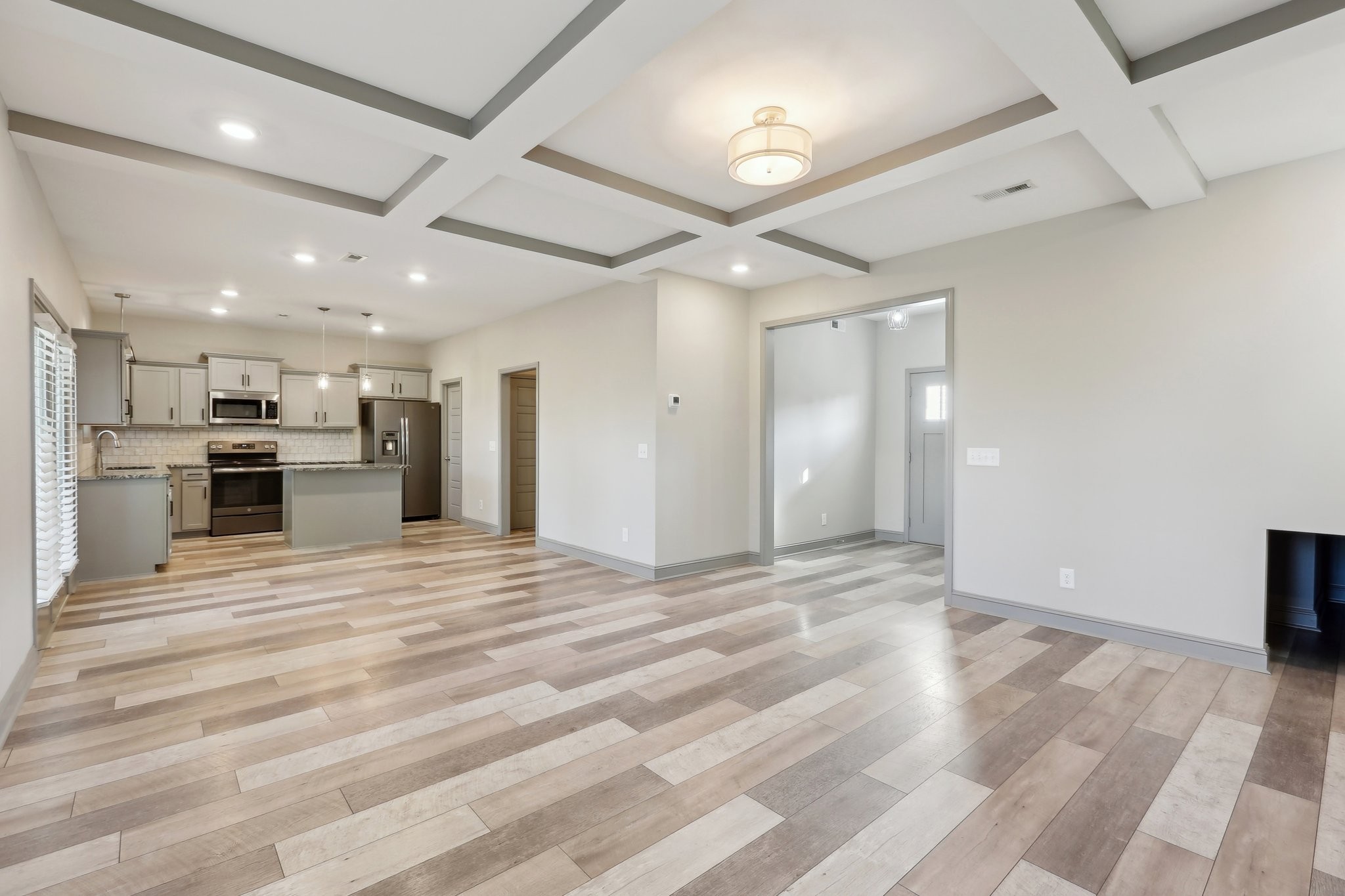 1083 Fuji Ln