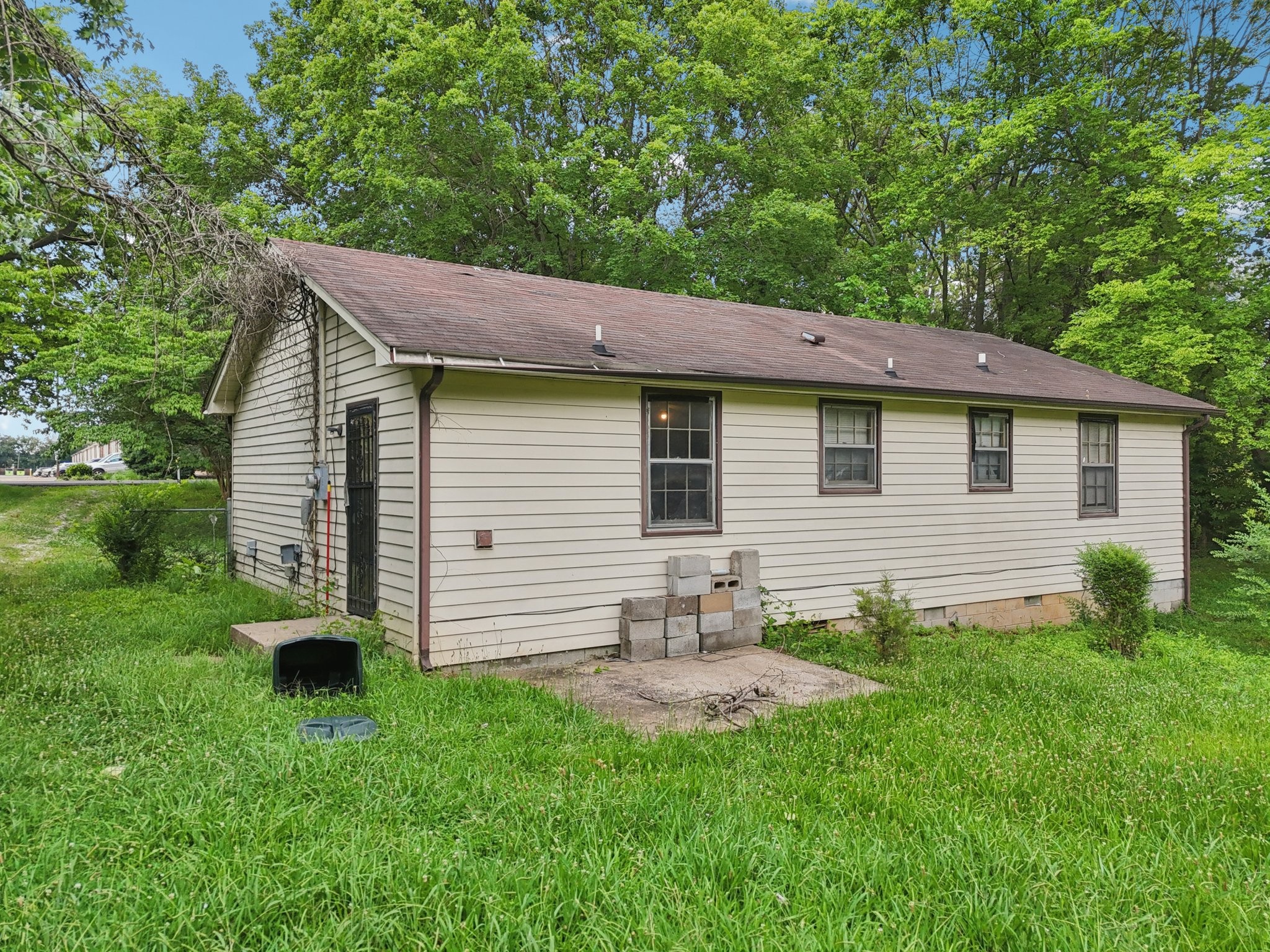2616 Union Hall Rd