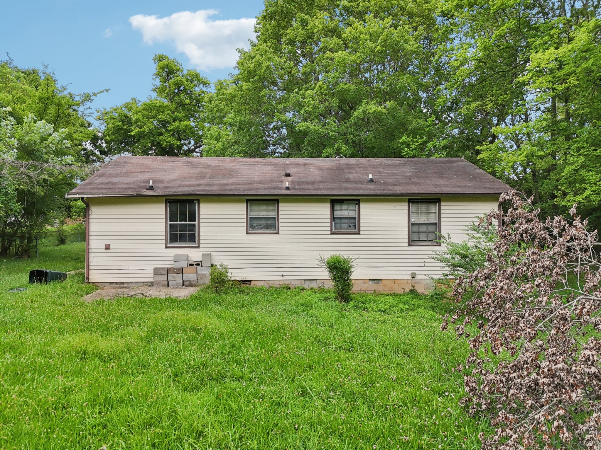 2616 Union Hall Rd