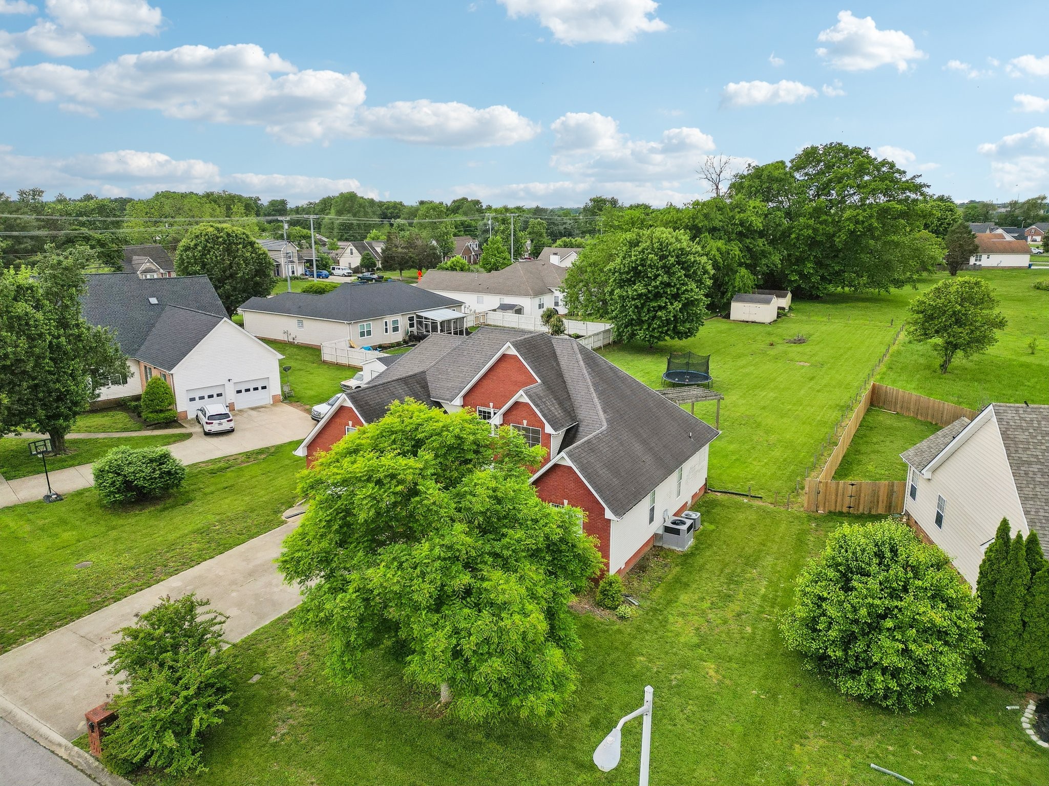 754 McClain Dr