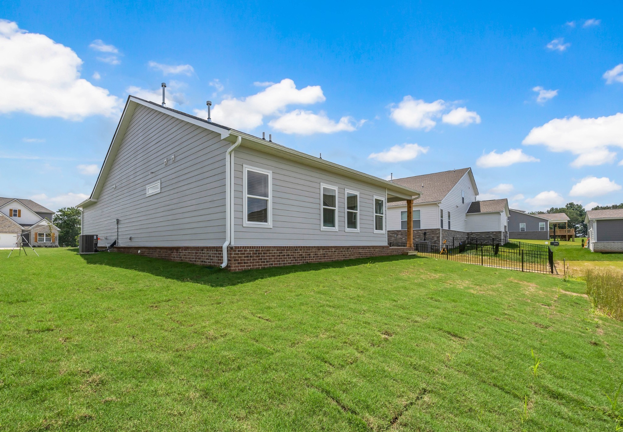 1424 English Oak Drive