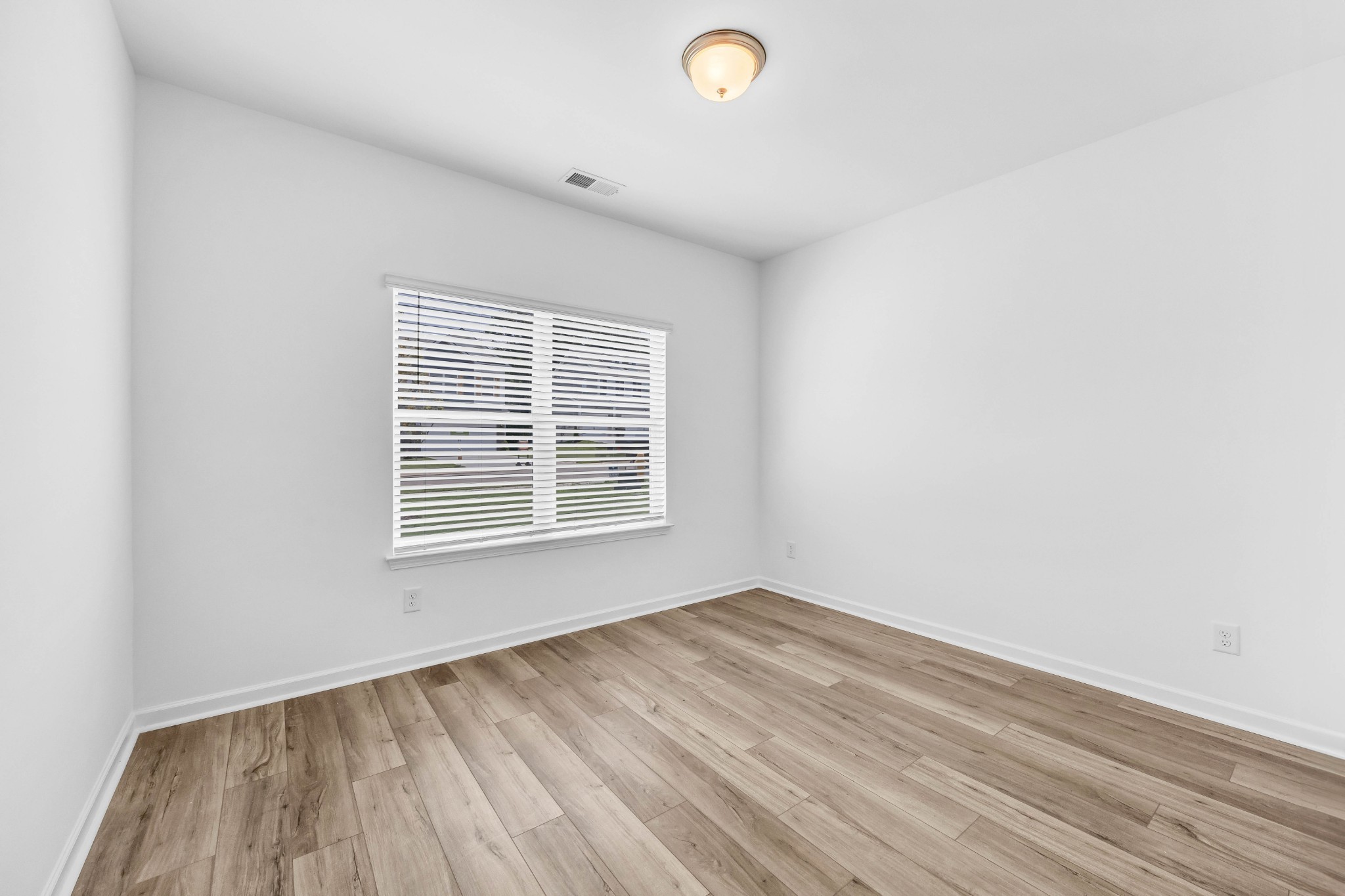 1424 English Oak Drive