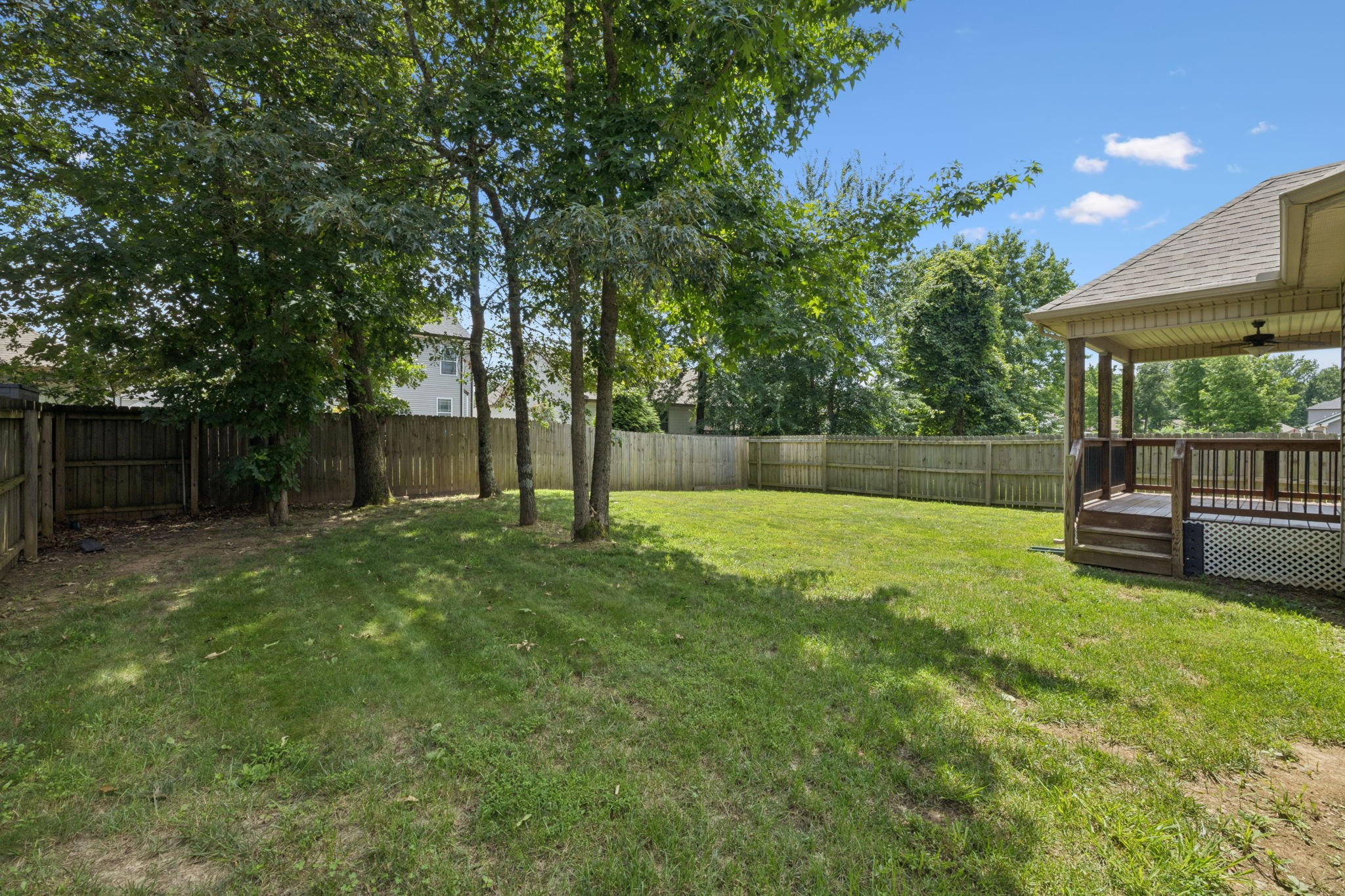 510 Sourwood Dr