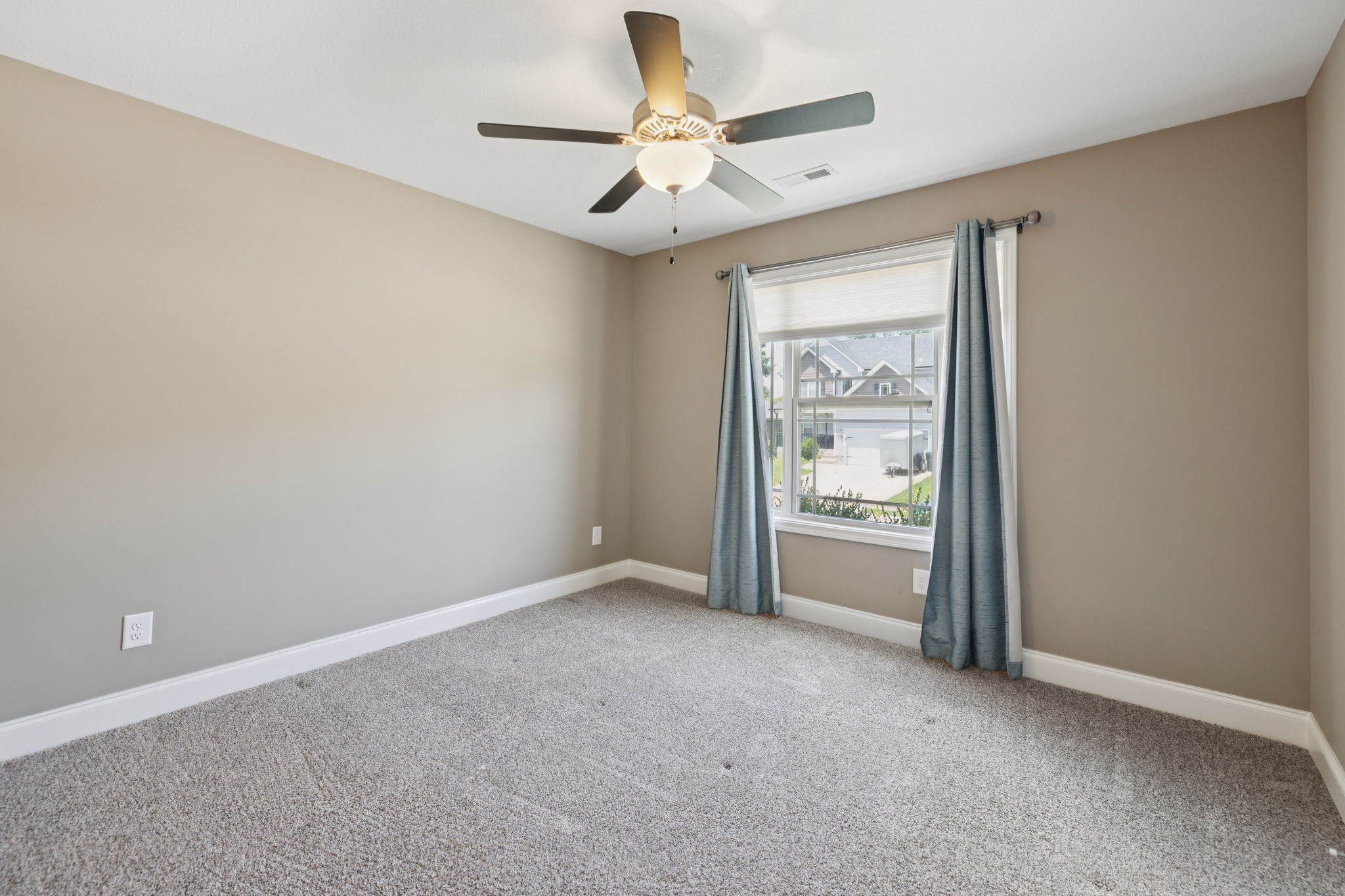 510 Sourwood Dr