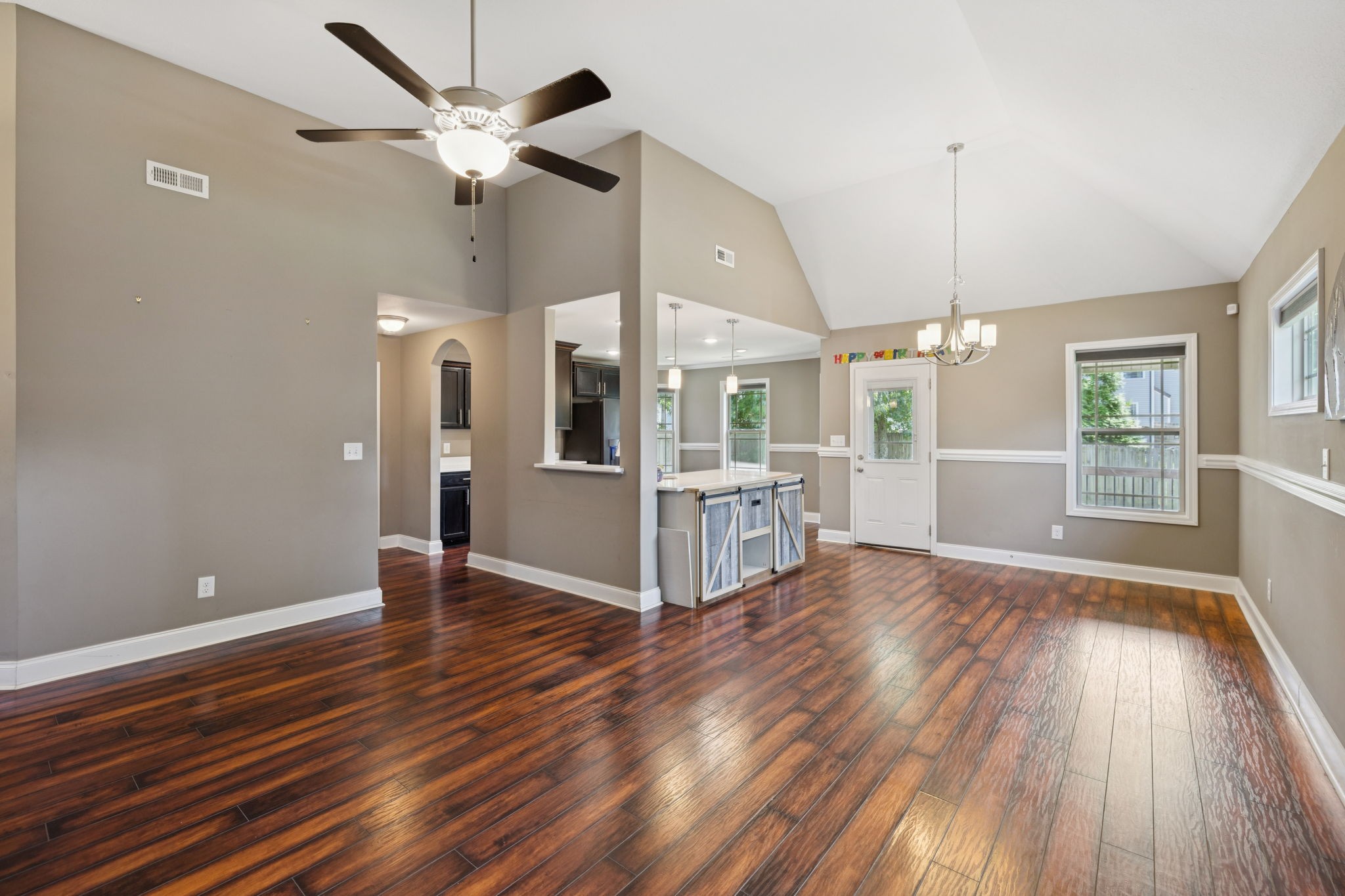 510 Sourwood Dr