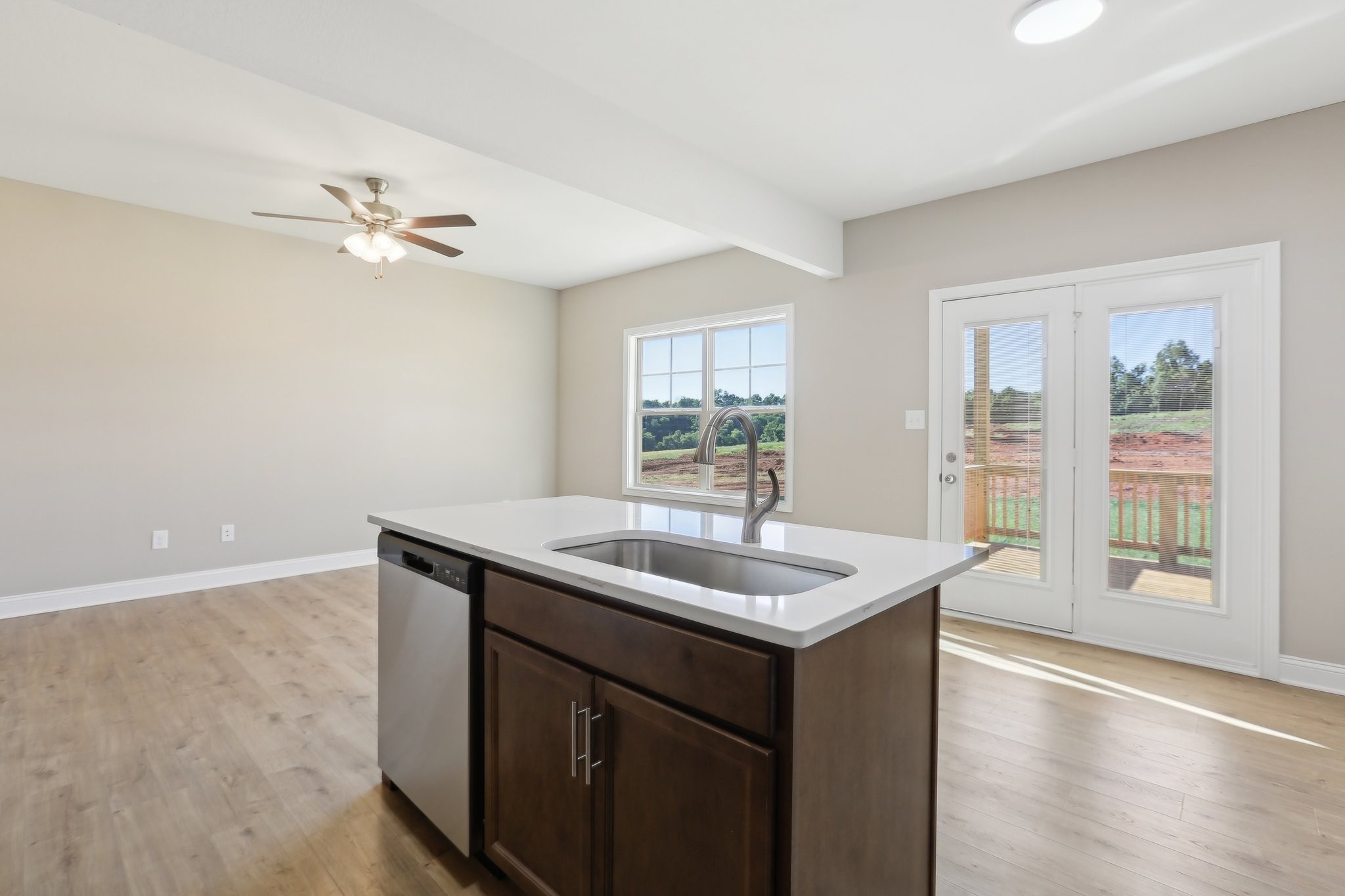 769 Carrillo Dr