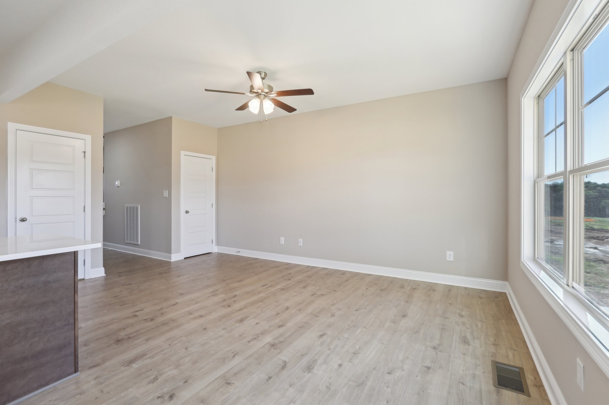 769 Carrillo Dr