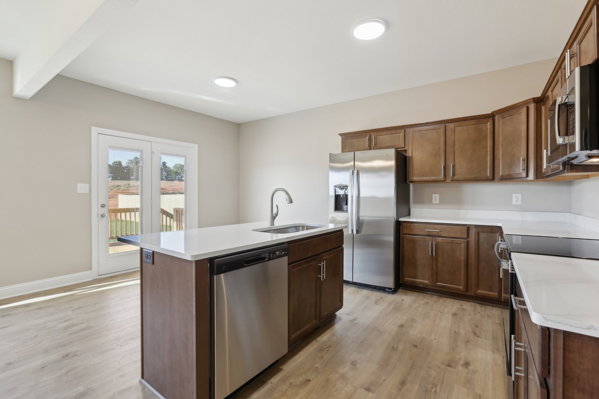 769 Carrillo Dr