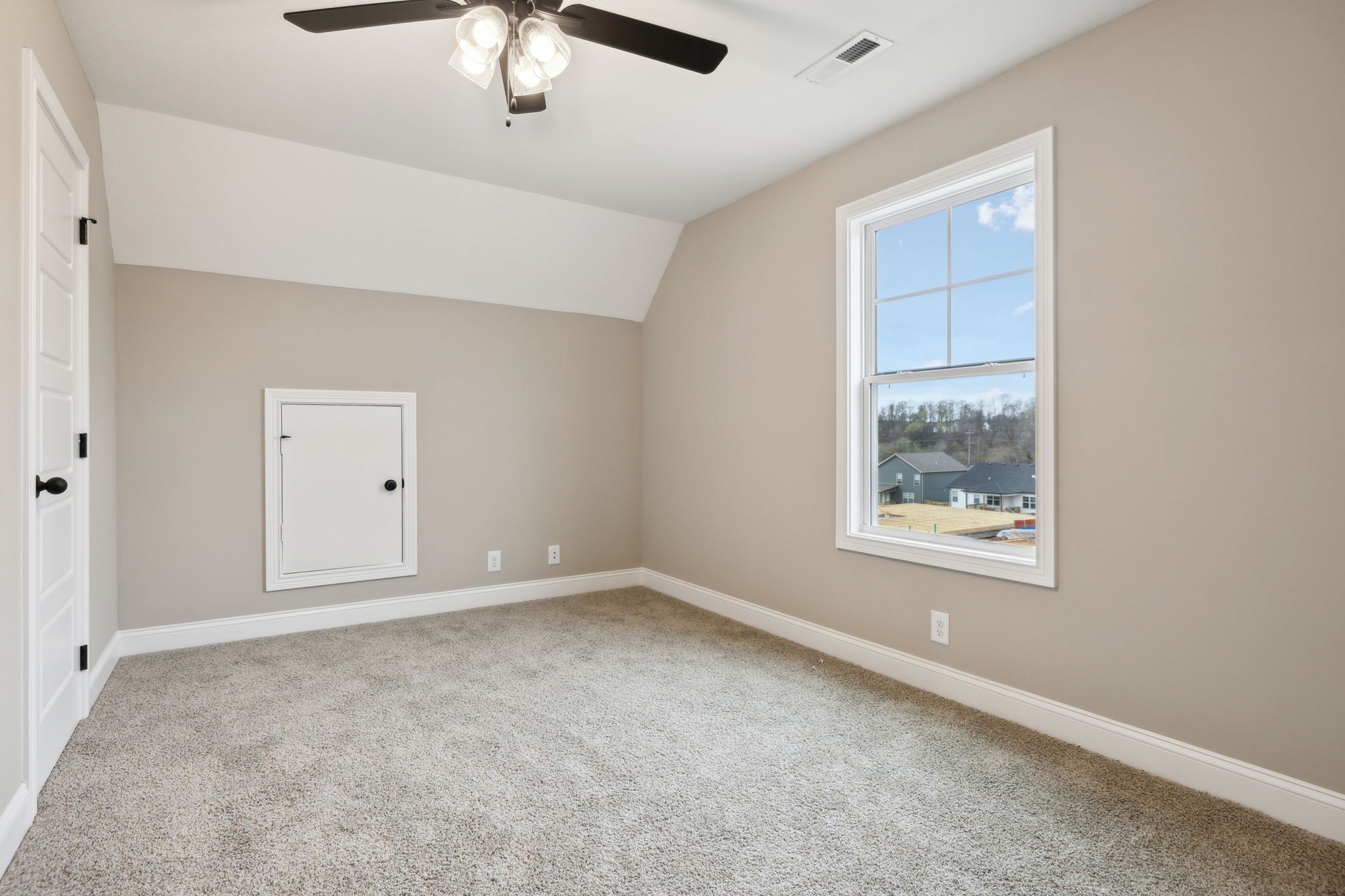 1009 Tufnel Dr