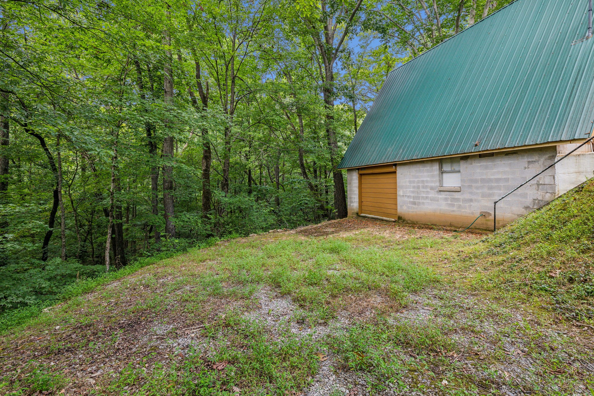 111 Mud Hill Rd