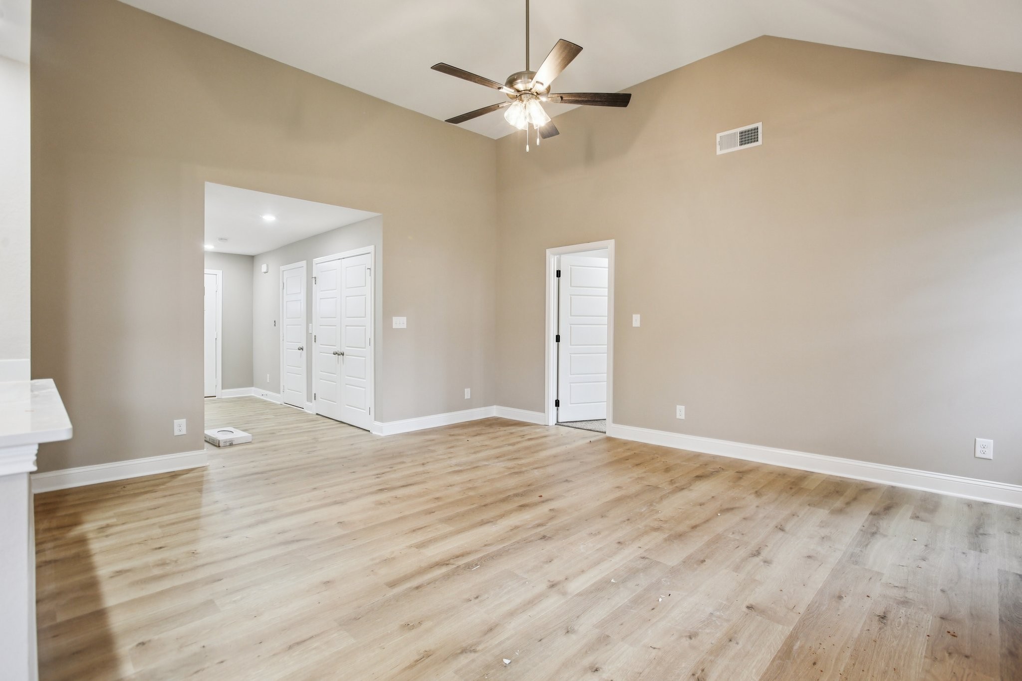 522 Sourwood Dr