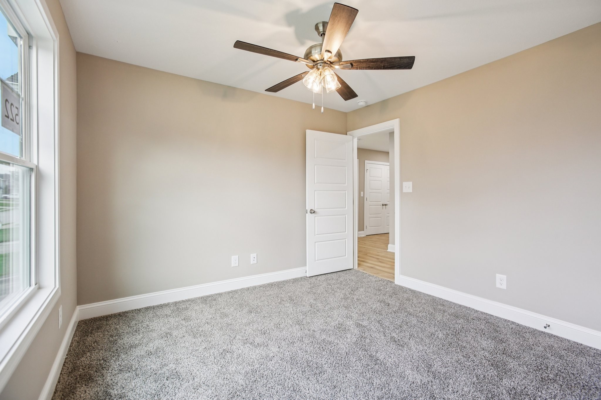 522 Sourwood Dr