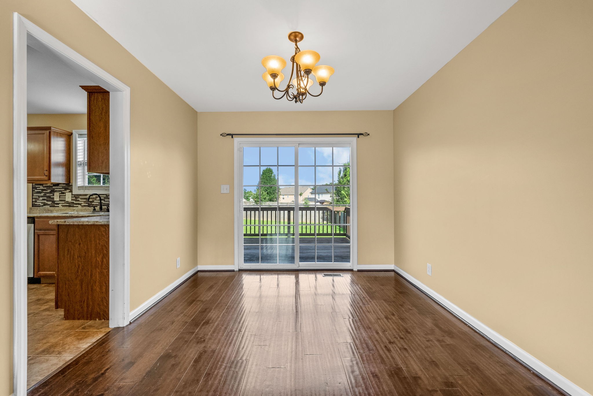 987 Dwight Eisenhower Way