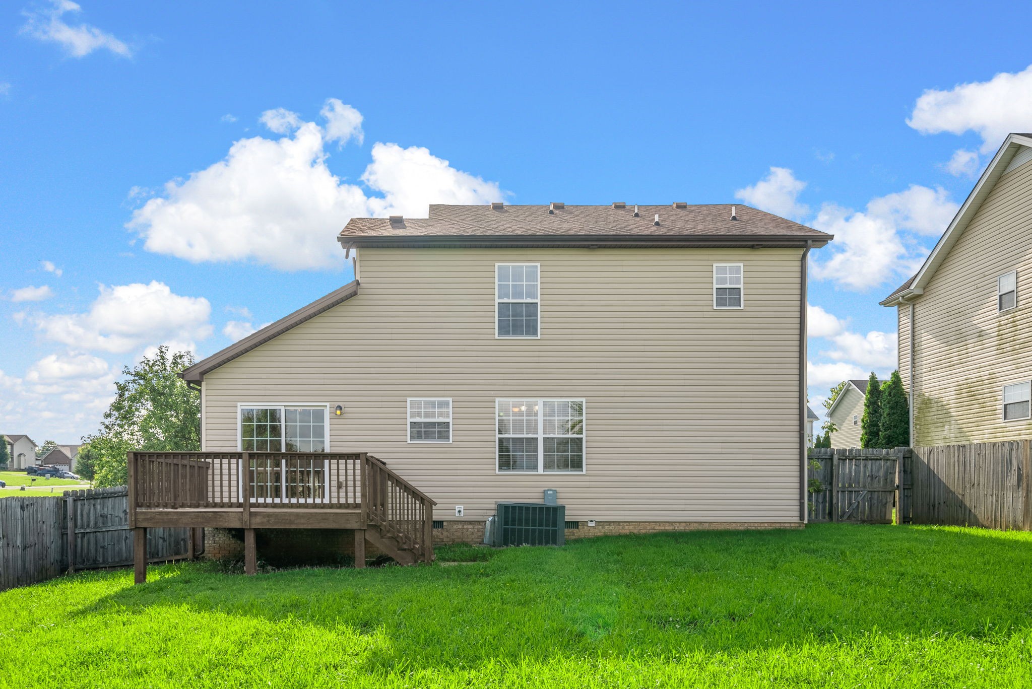 987 Dwight Eisenhower Way