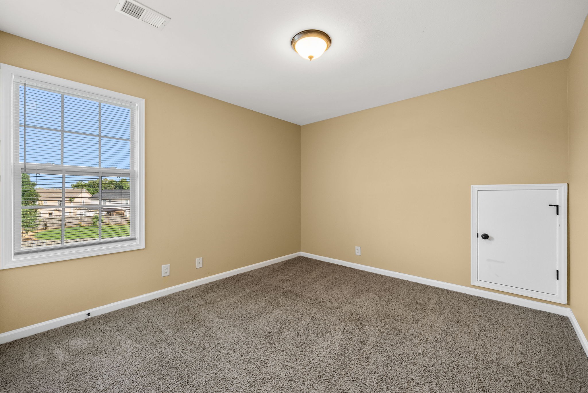 987 Dwight Eisenhower Way