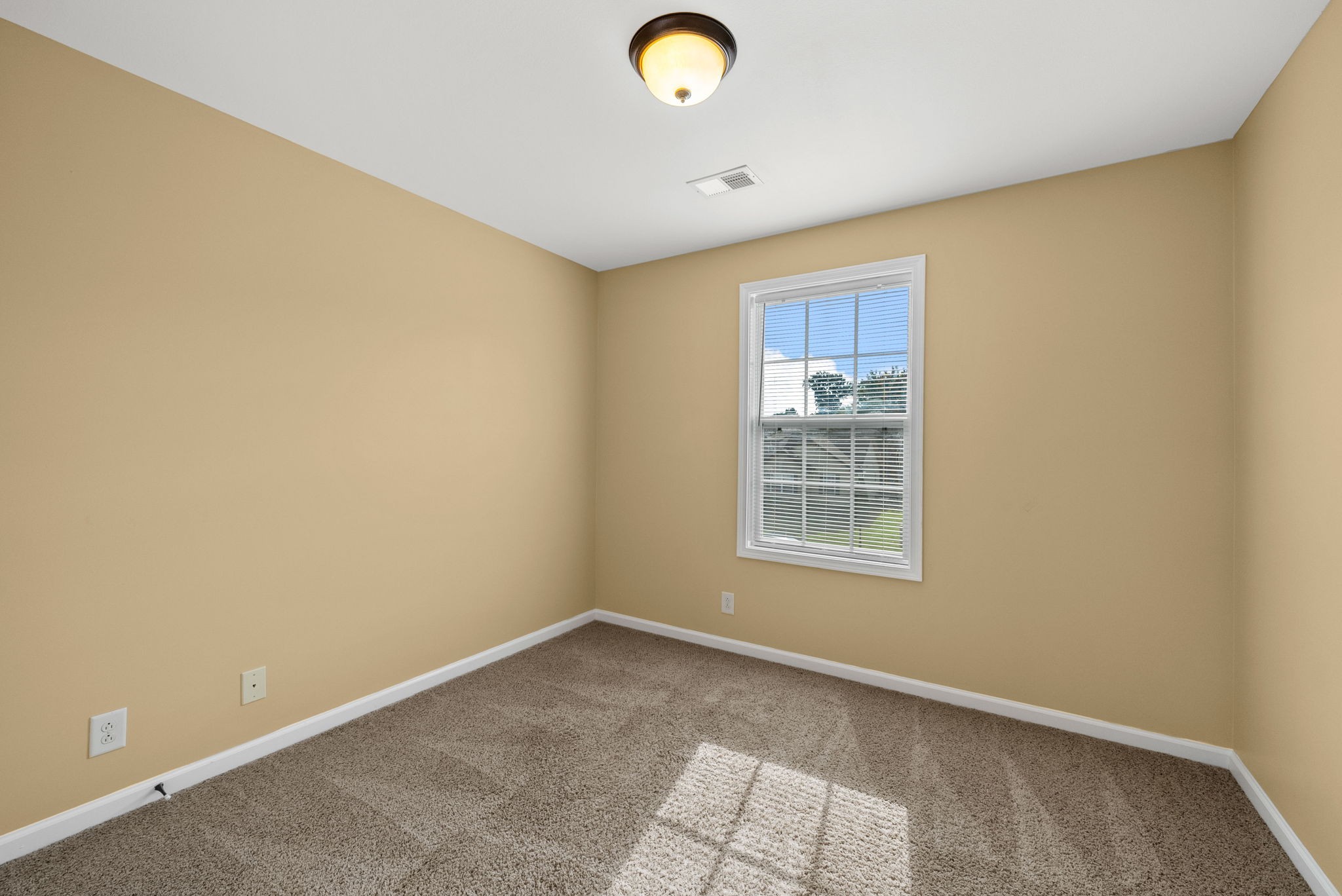 987 Dwight Eisenhower Way